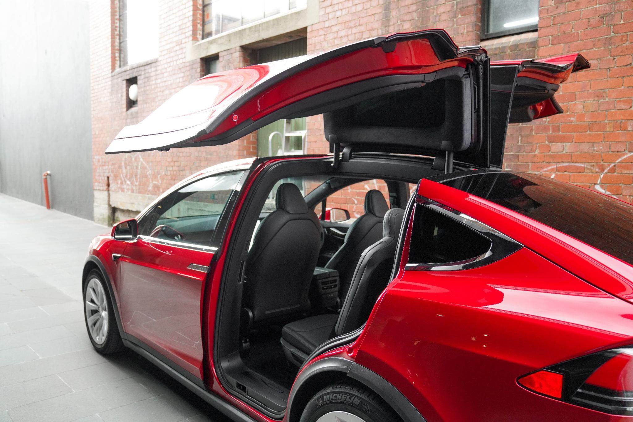 2020 Tesla Model X Long Range Wagon 5dr Reduction Gear 1sp AWD AC330kW 