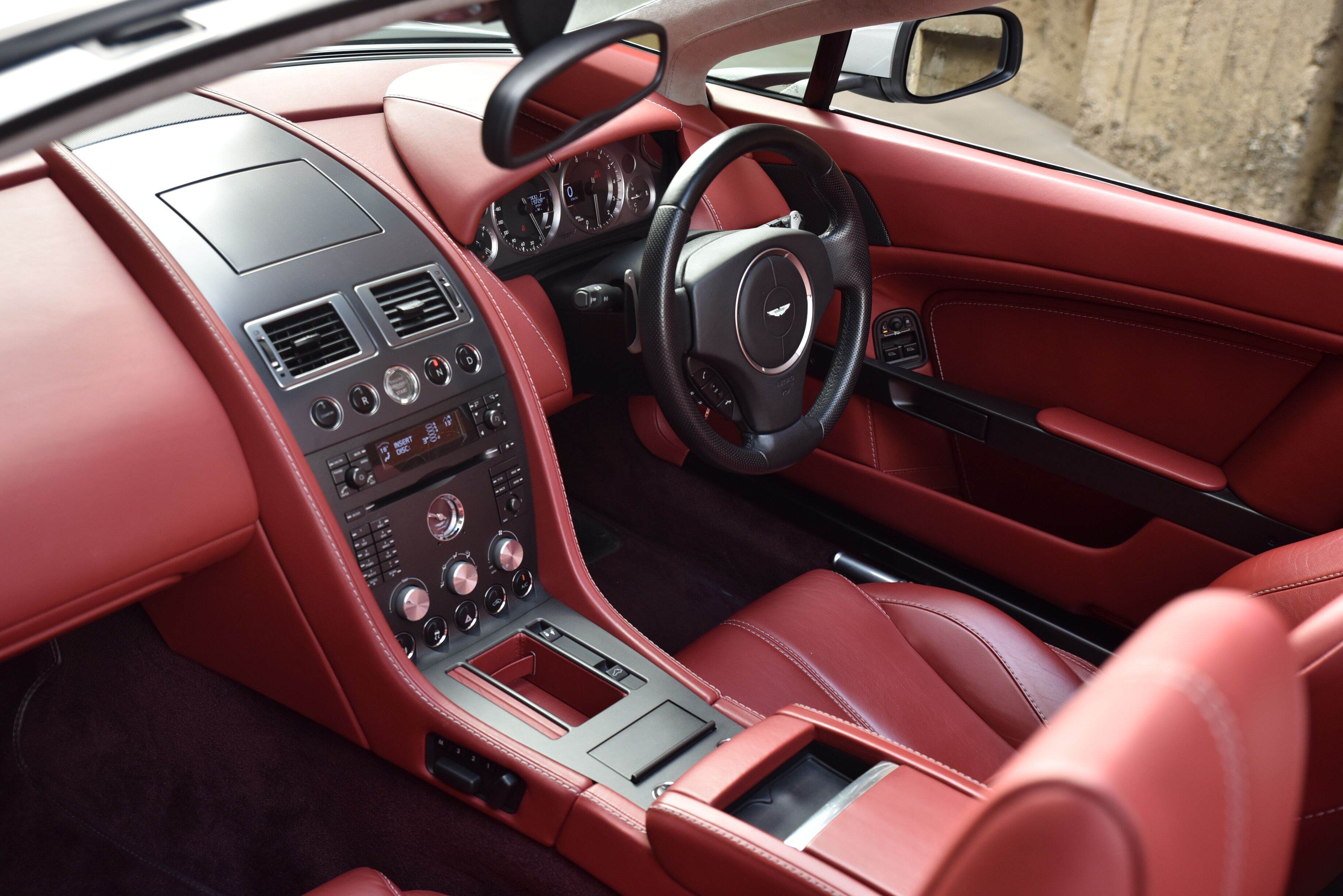 2007 Aston Martin V8 Vantage Roadster 2dr Seq. Mac 6sp 4.3i [MY08] 