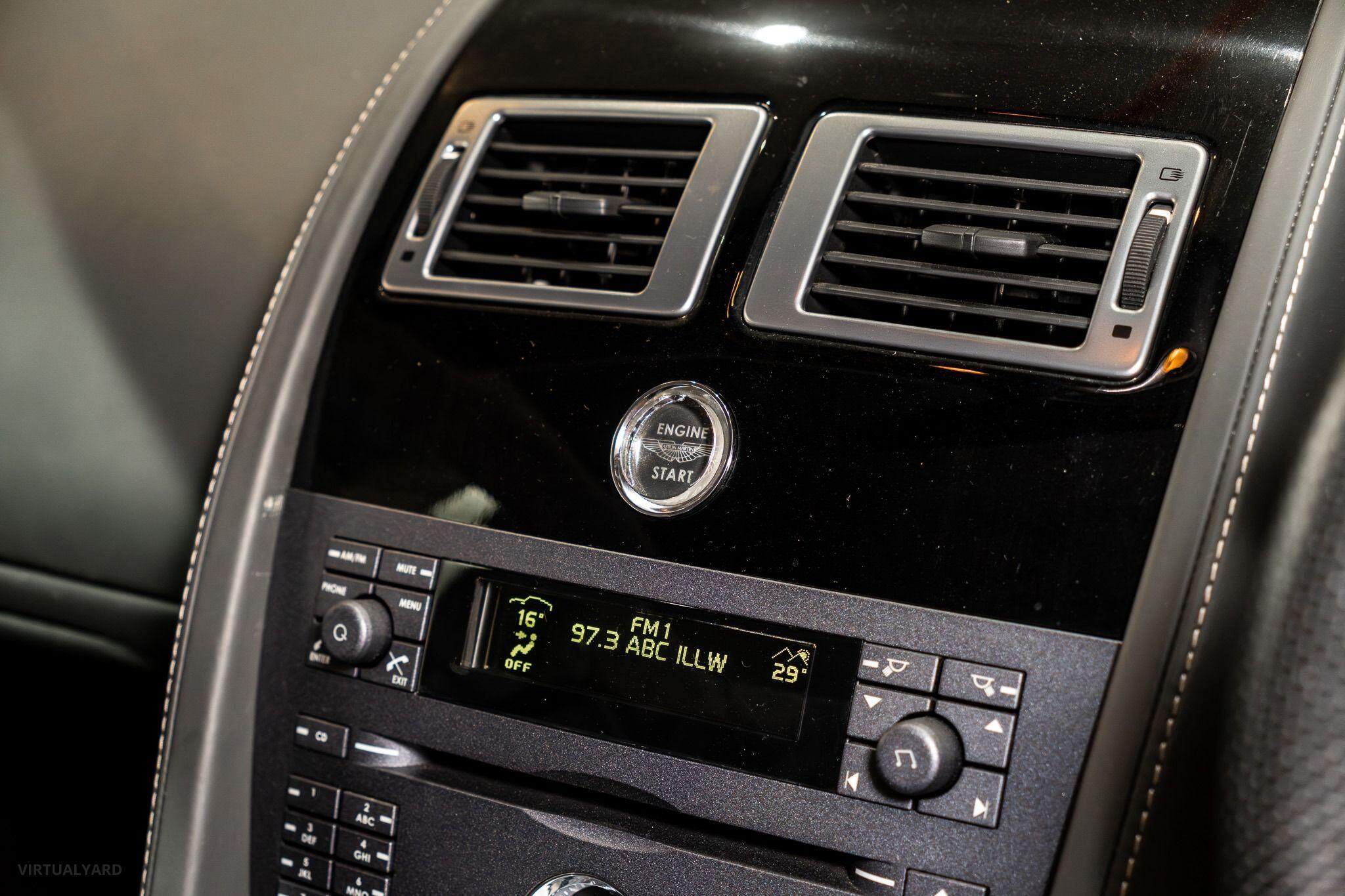 2006 Aston Martin V8 Vantage Coupe 2dr Man 6sp 4.3i [MY06.5] 