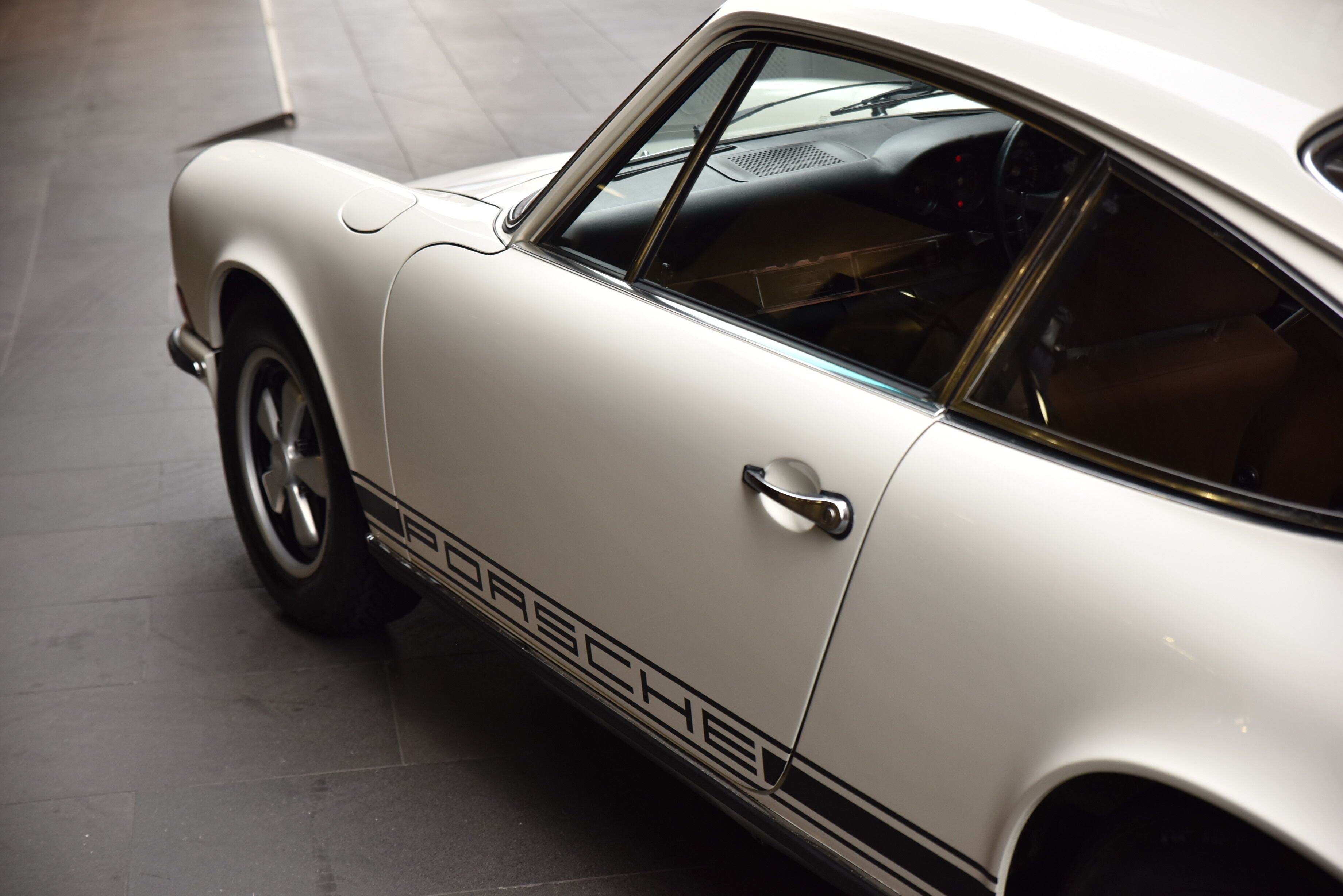 1973 Porsche 911 F E Coupe 2dr Man 5sp 2.4i 