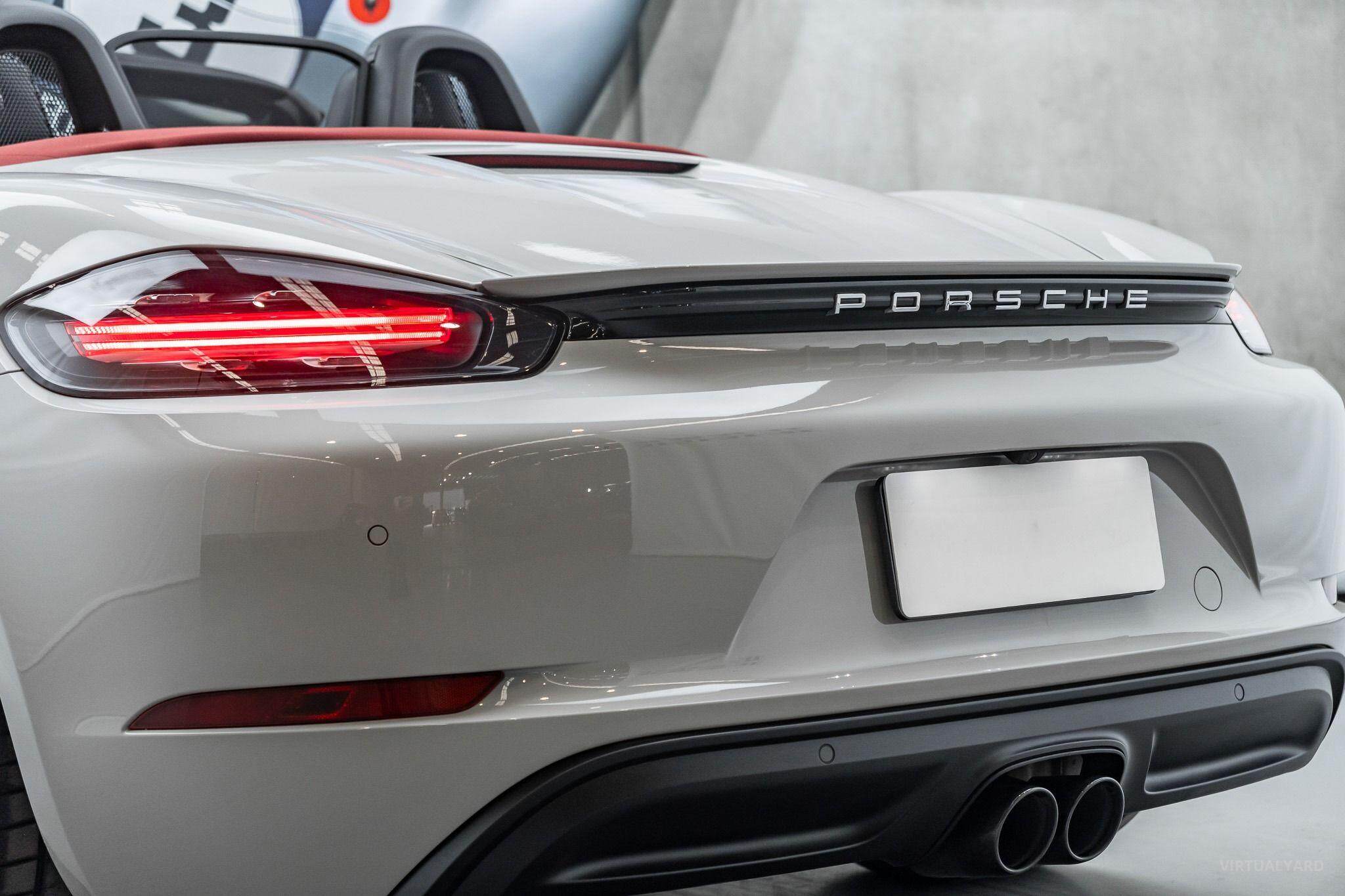 2022 Porsche 718 982 Boxster Convertible 2dr Man 6sp 2.0T [MY22] 