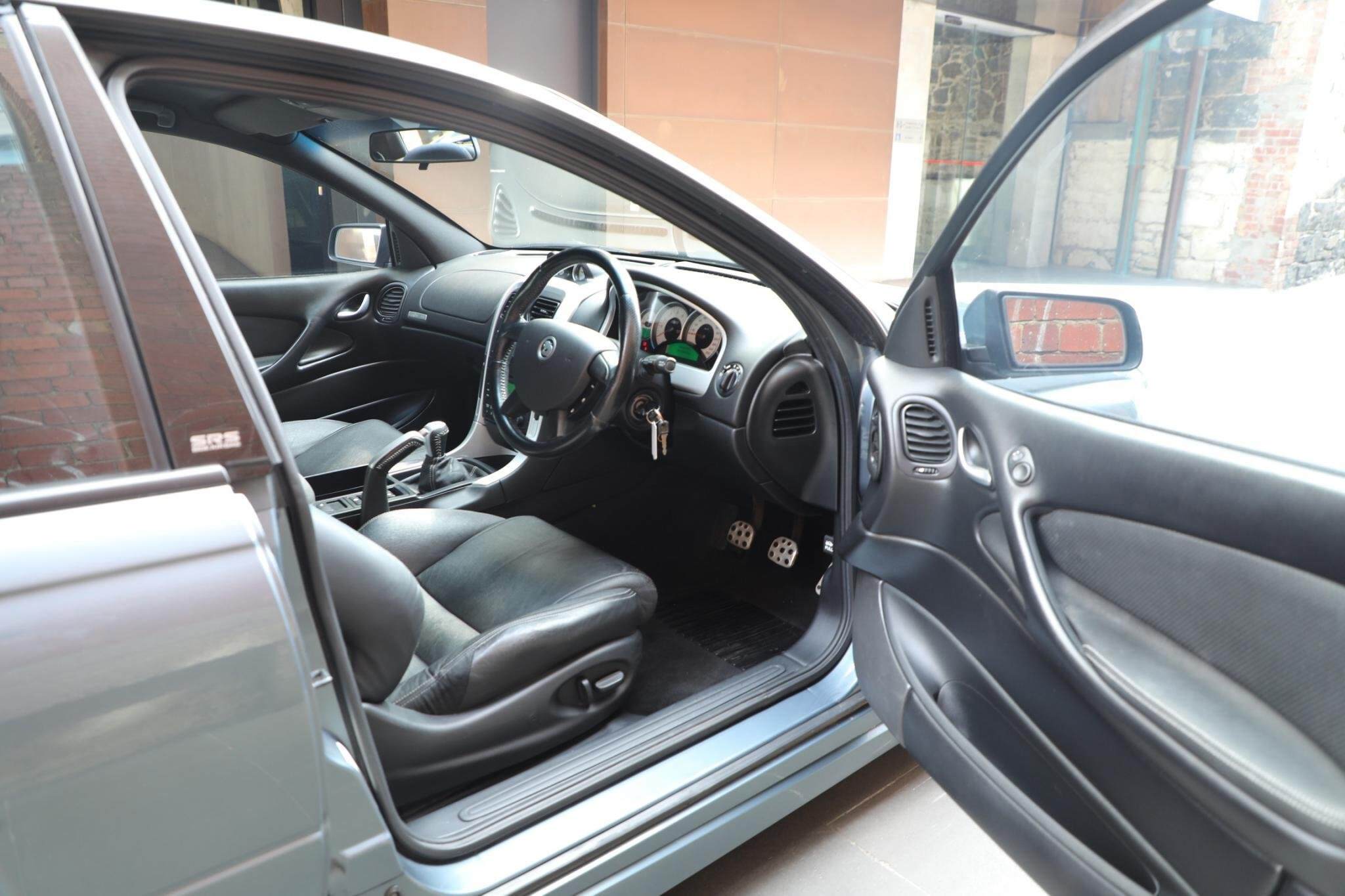 2005 Holden Special Vehicles Clubsport Z Series R8 Sedan 4dr Man 6sp 6.0i 