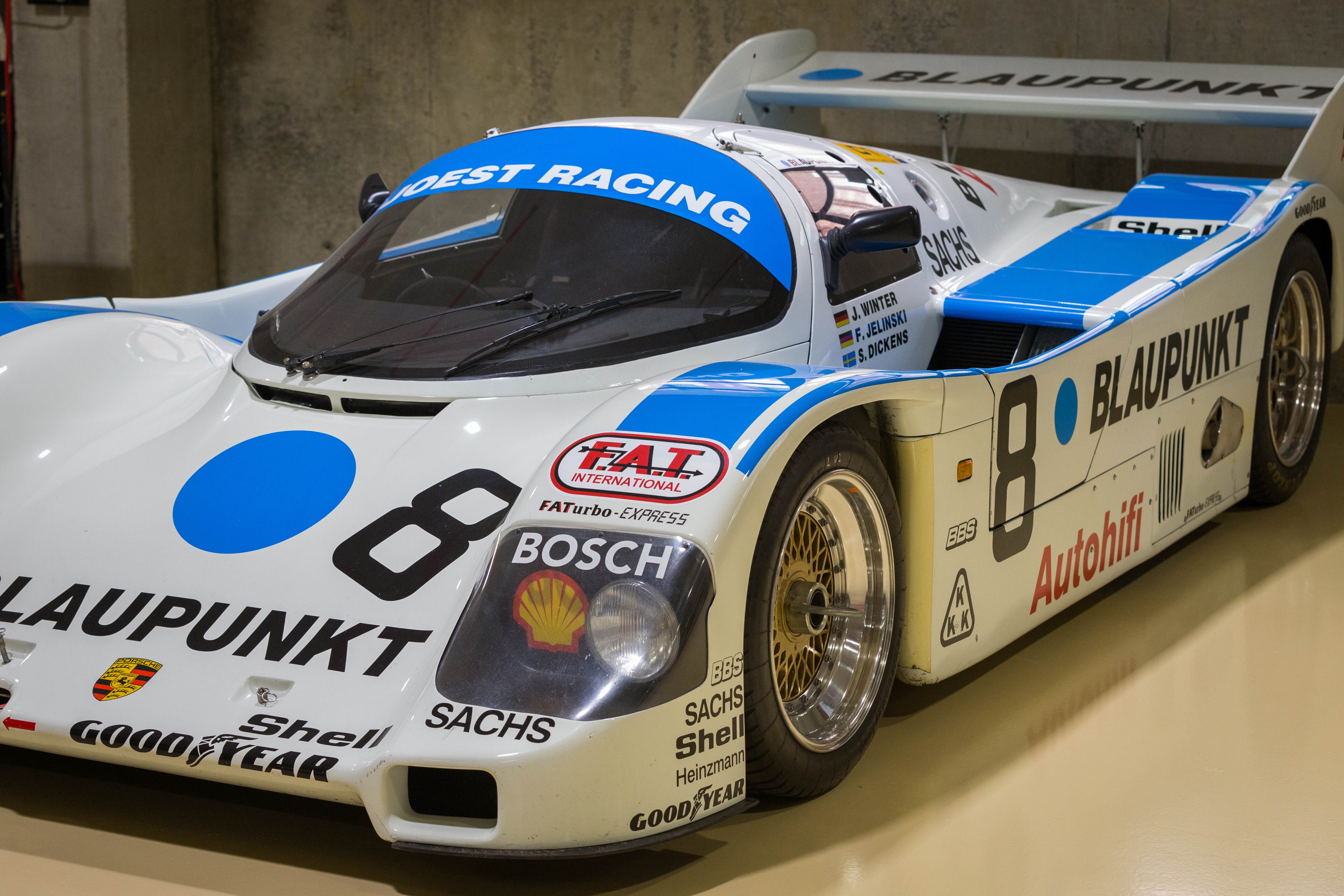 Porsche 962 race car 