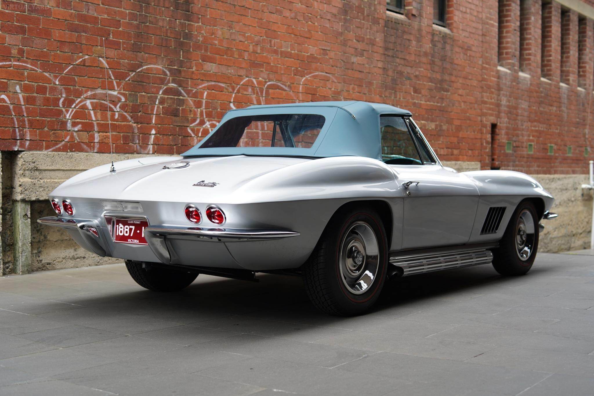 1967 Chevrolet Corvette C2 Sting Ray Roadster 2dr Man 4sp 427 [MY67] 