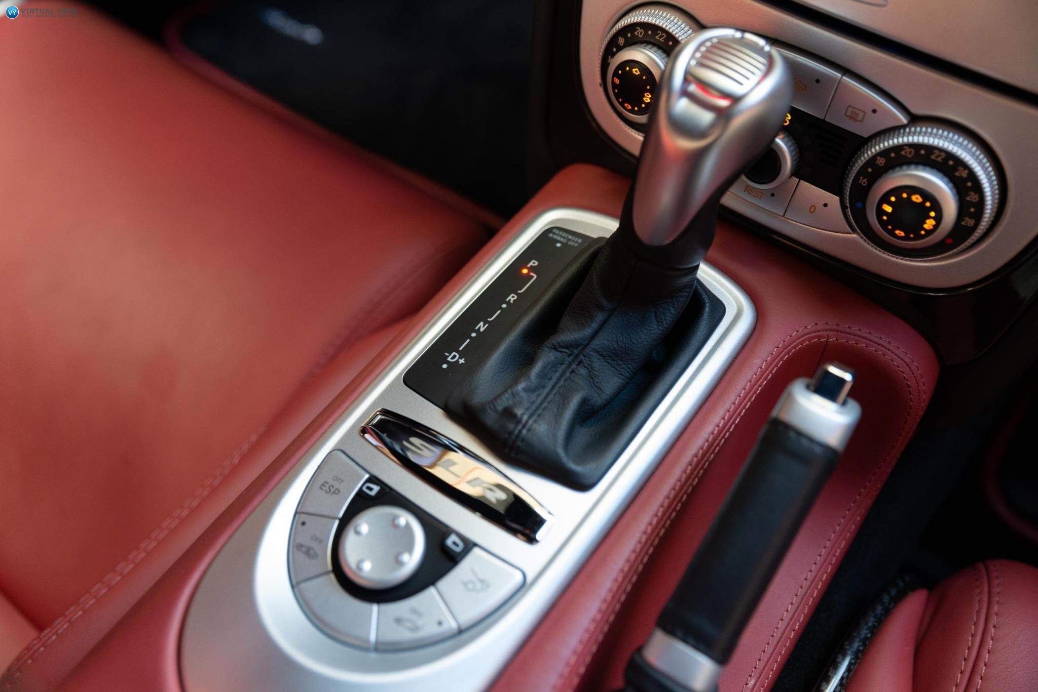 2004 Mercedes-Benz SLR McLaren  