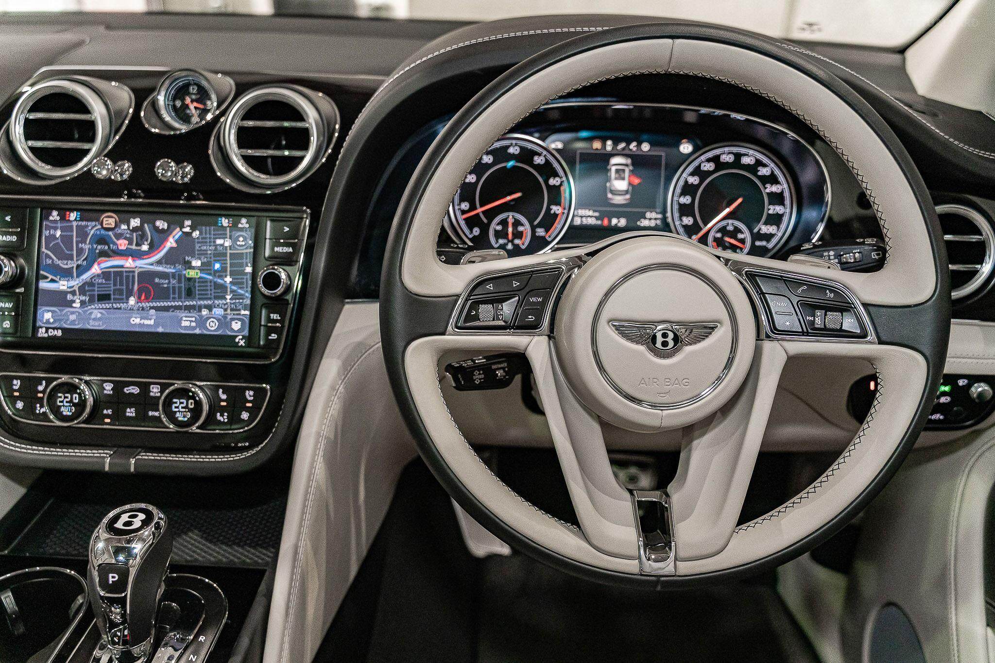 2017 Bentley Bentayga 4V Wagon 5dr Spts Auto 8sp AWD 6.0TT (5-st) [MY17] 