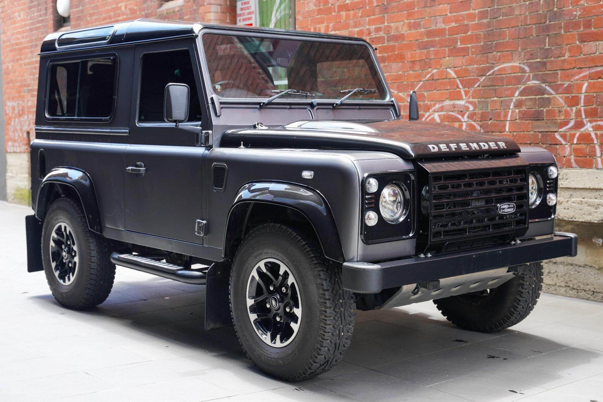2015 Land Rover Defender 90 Adventure Wagon 3dr Man 6sp 4x4 2.2DT [MY16] 