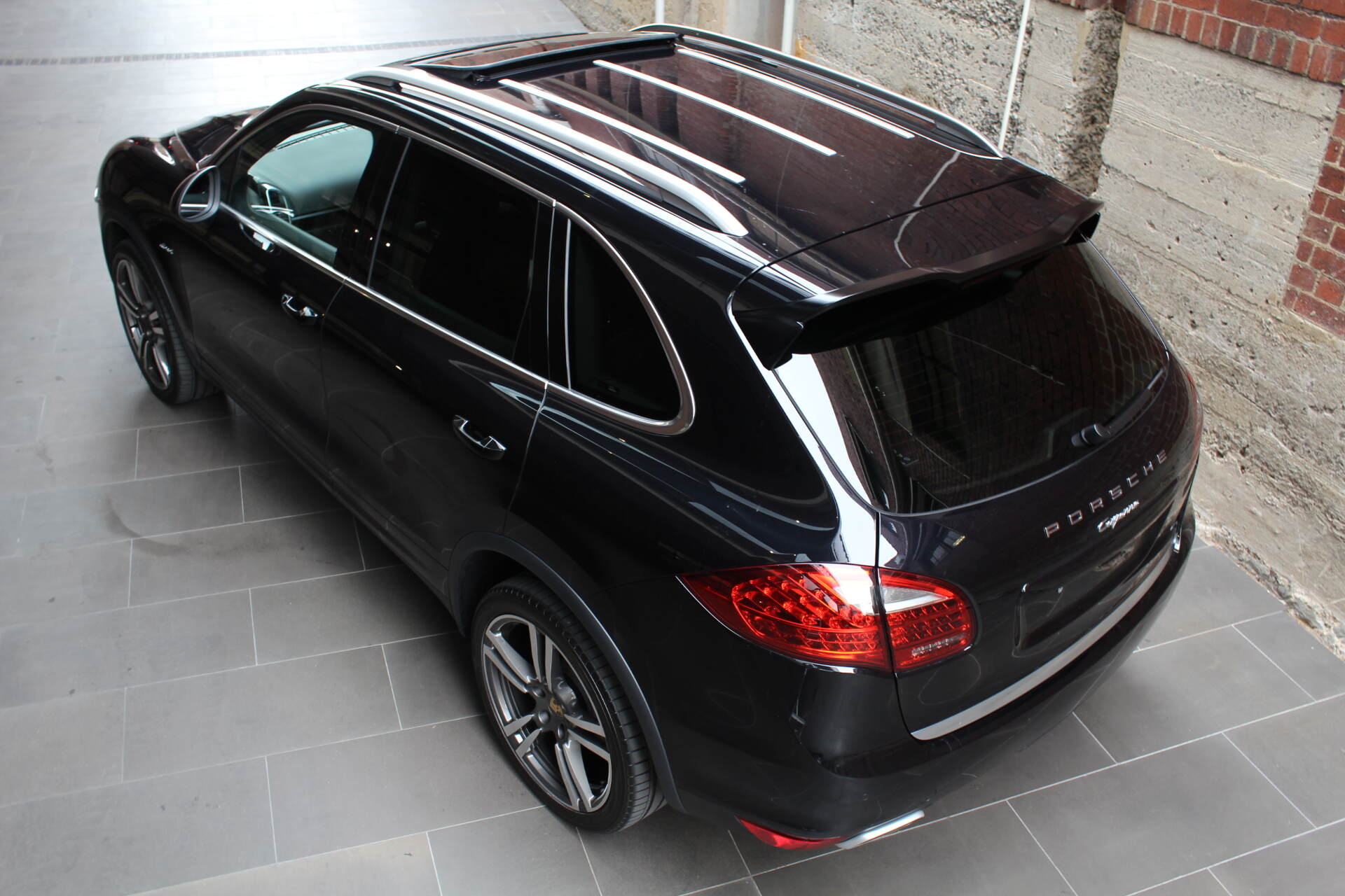 2012 PORSCHE CAYENNE 92A MY13 TIPTRONIC- sold in Australia