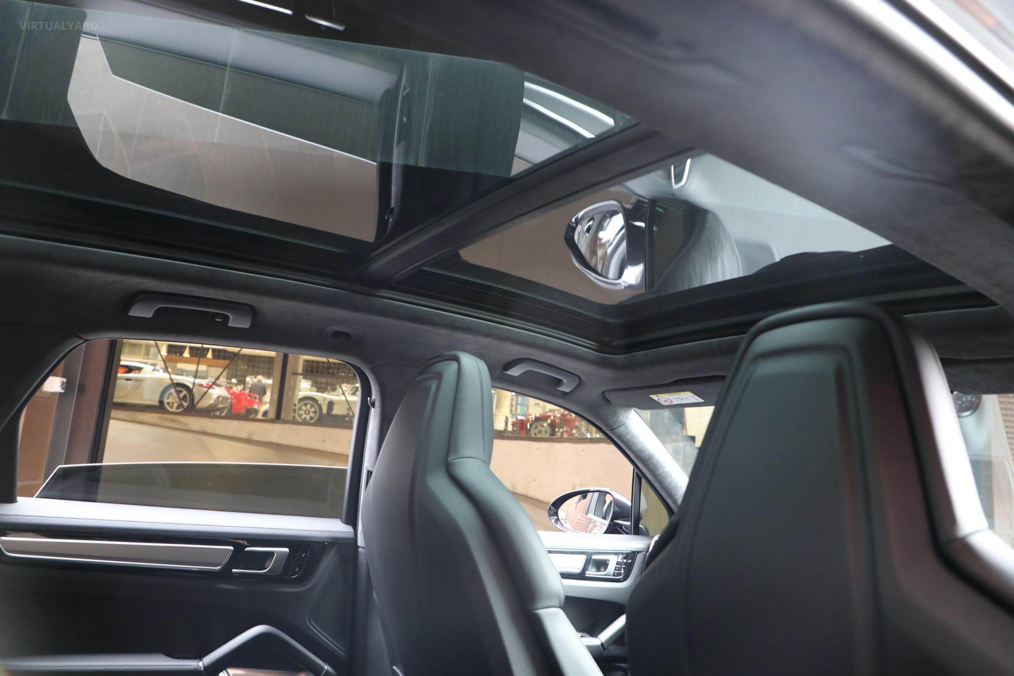 2018 Porsche Cayenne 9YA Turbo Wagon 5dr Tiptronic 8sp 4x4 4.0TT [MY19] 