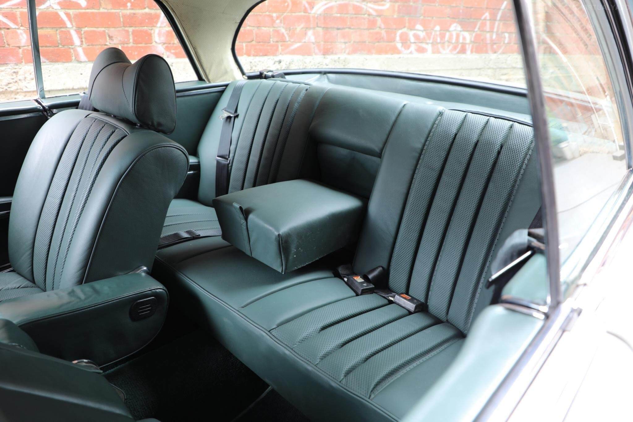 1971 Mercedes-Benz 280SE W111 3.5 Coupe 2dr Auto 4sp 3.5i 