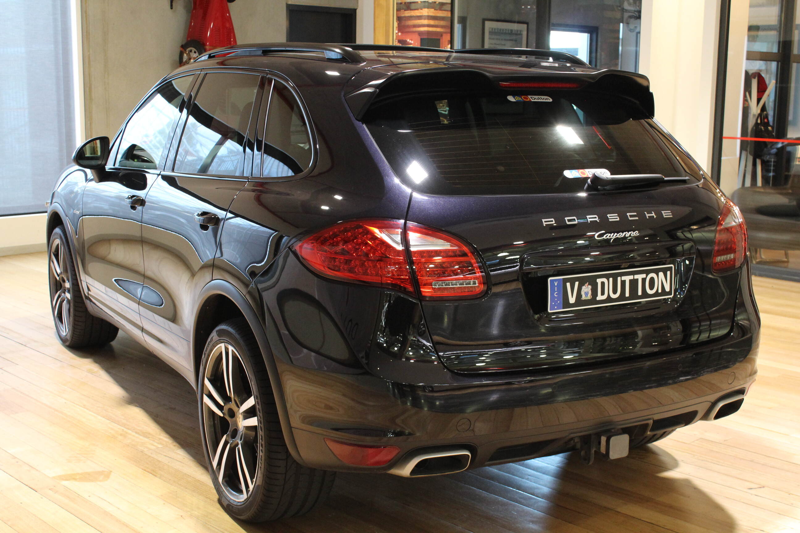 2011 PORSCHE CAYENNE 92A MY12 TIPTRONIC RESIZED