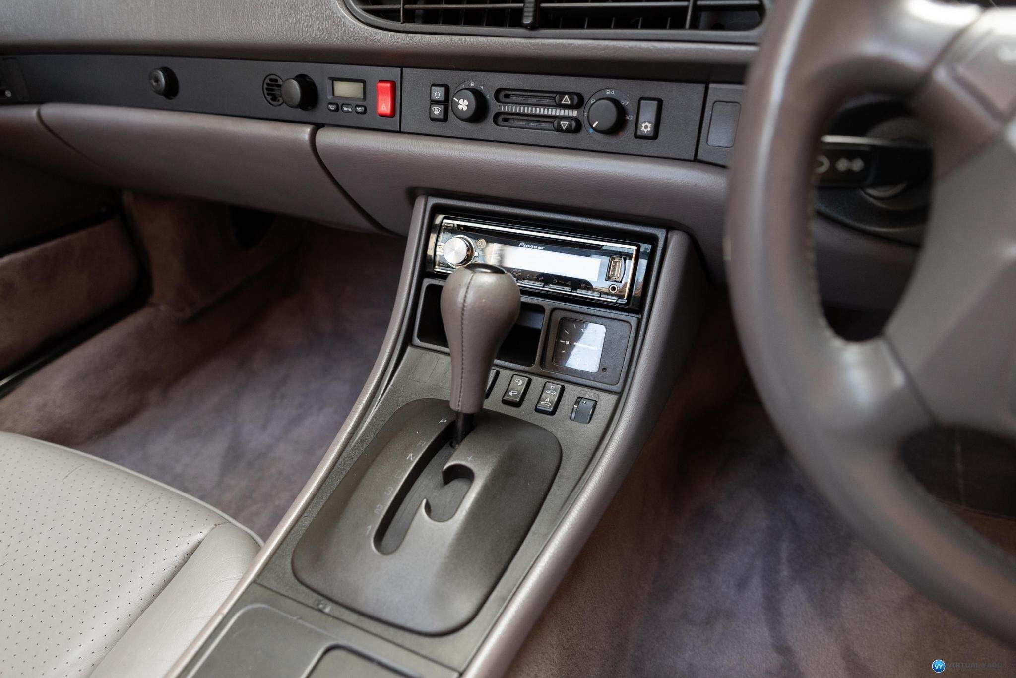 1993 Porsche 968 Cabriolet Convertible 2dr Auto 4sp 3.0i 