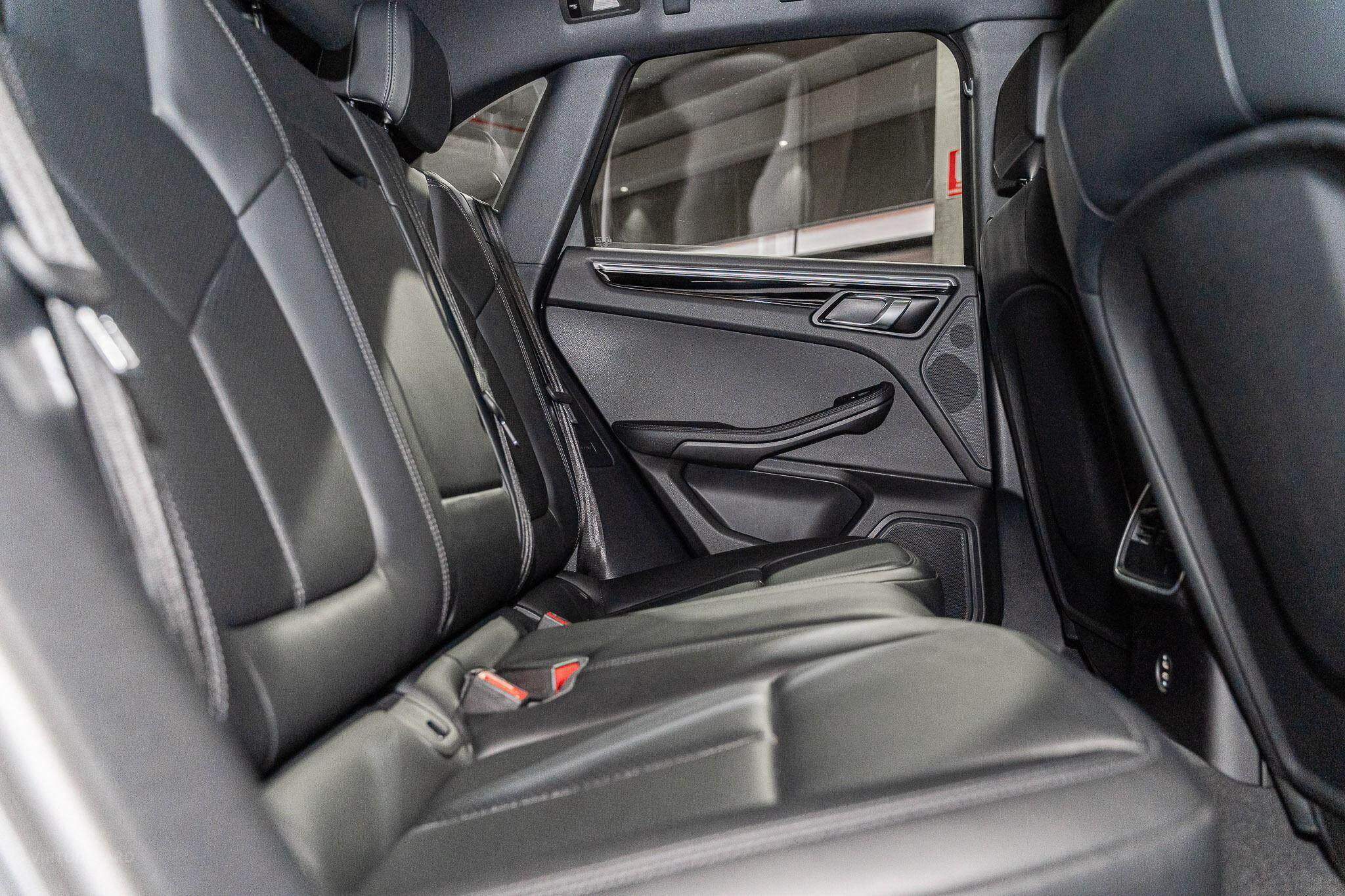 2024 Porsche Macan 95B Wagon 5dr PDK 7sp AWD 2.0T [MY24] 