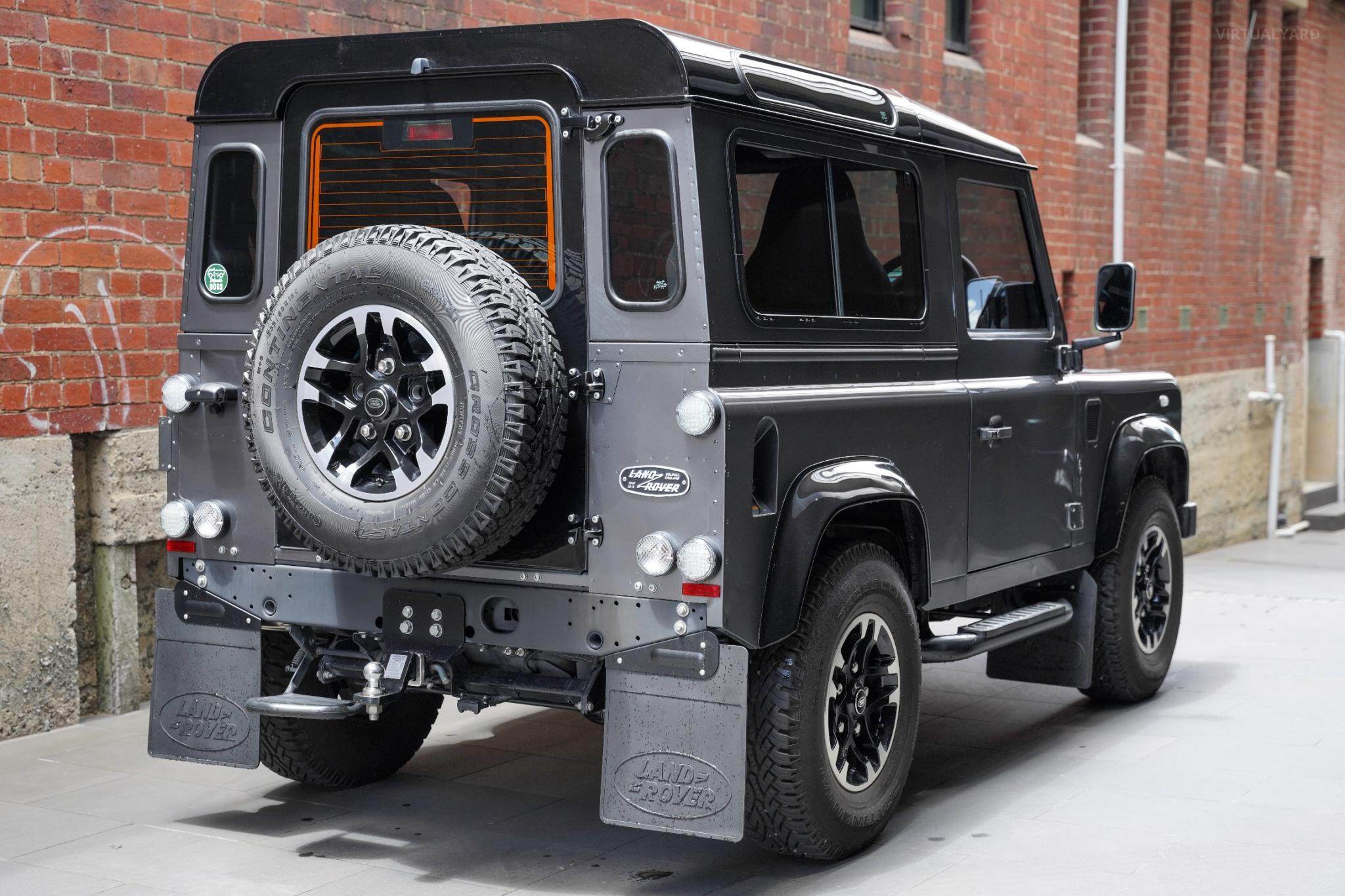 2015 Land Rover Defender 90 Adventure Wagon 3dr Man 6sp 4x4 2.2DT [MY16] 