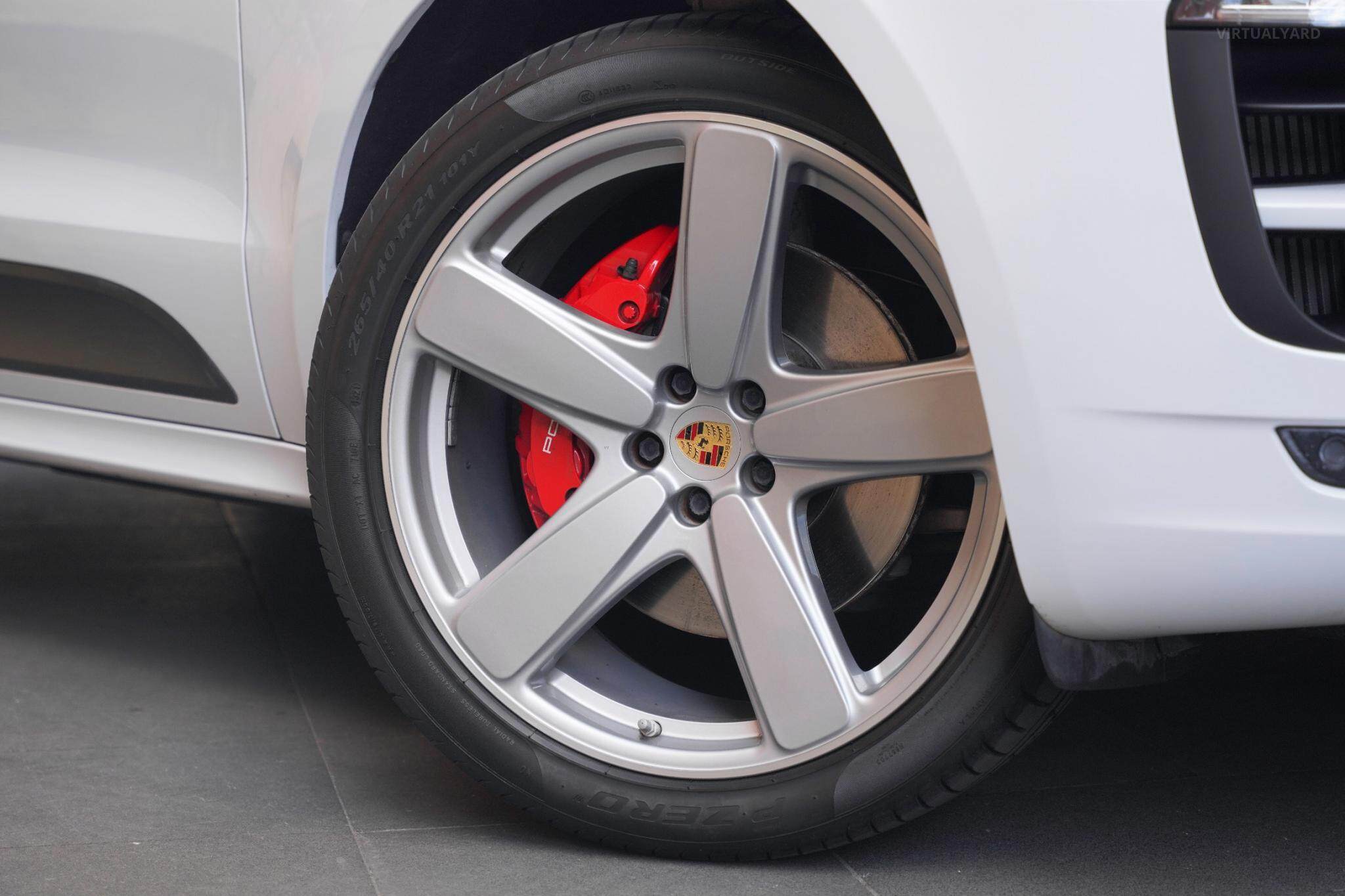 2016 Porsche Macan 95B GTS Wagon 5dr PDK 7sp AWD 3.0TT [MY17] 