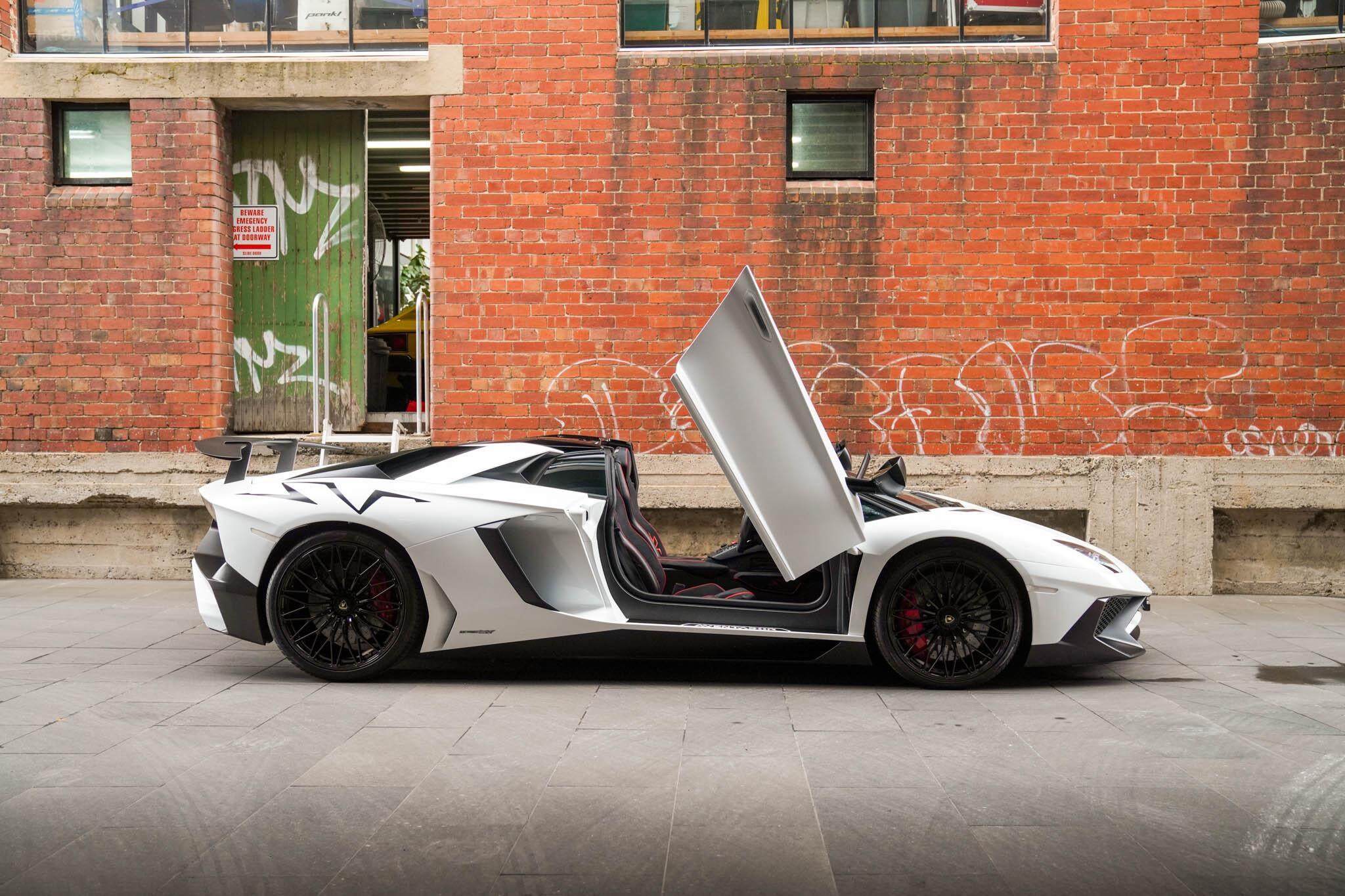 2017 Lamborghini Aventador 834 LP750-4 Superveloce Coupe 2dr ISR 7sp AWD 6.5i [MY17] 