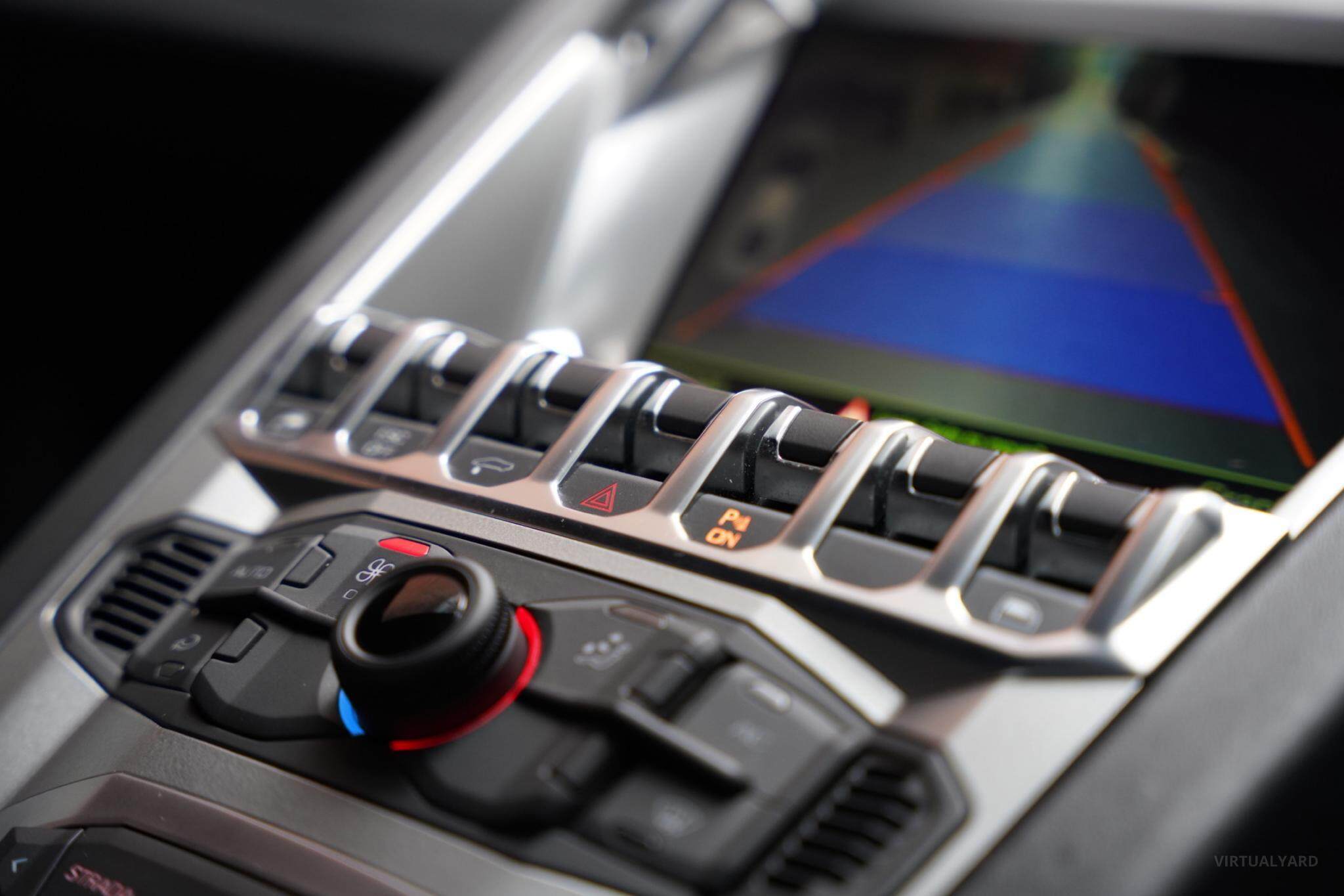 2011 Lamborghini Aventador 834 LP700-4 Coupe 2dr ISR 7sp AWD 6.5i [Mar] 