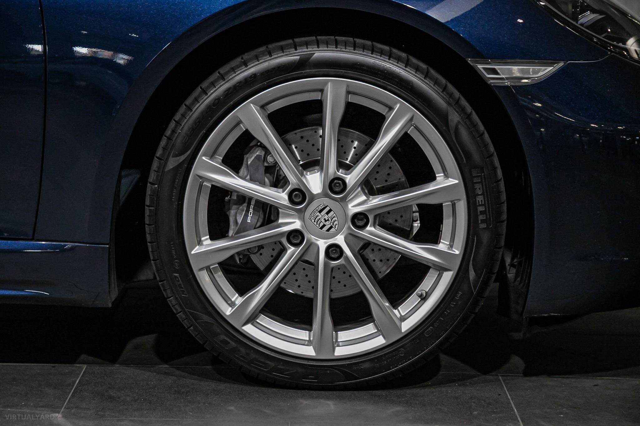 2019 Porsche 718 982 Boxster Convertible 2dr PDK 7sp 2.0T [MY19] 