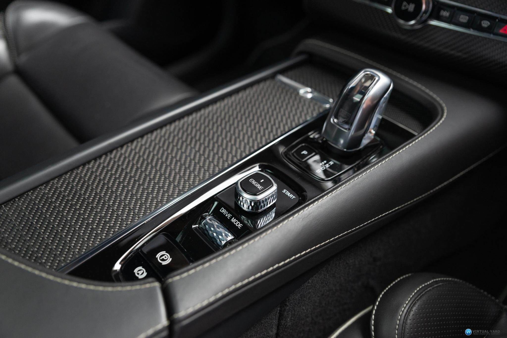 2017 Volvo XC90 T8 R-Design Wagon 7st 5dr Geartronic 8sp AWD 2.0TSC/65kW Hybrid [MY17] 