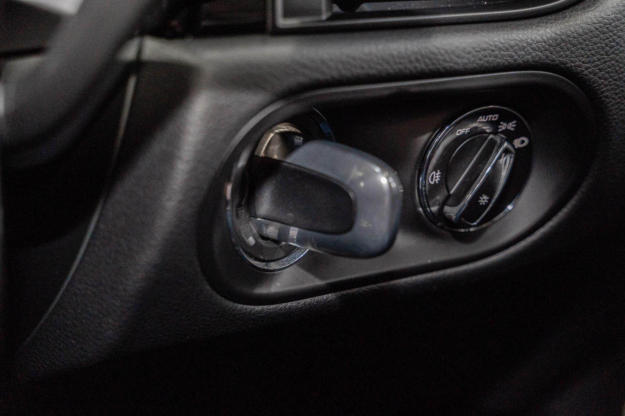 2024 Porsche Macan 95B Wagon 5dr PDK 7sp AWD 2.0T [MY24] 