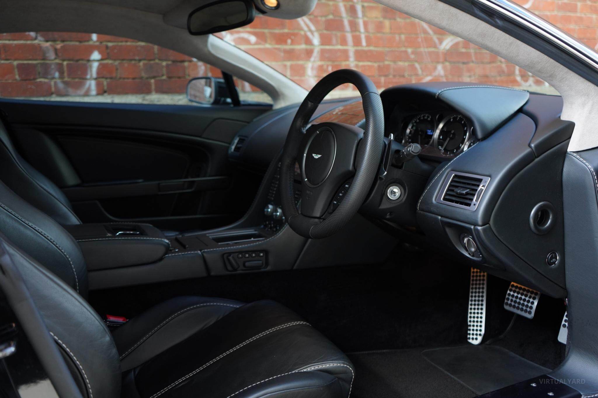 2007 Aston Martin V8 Vantage Coupe 2dr Seq. Mac 6sp 4.3i [MY07] 