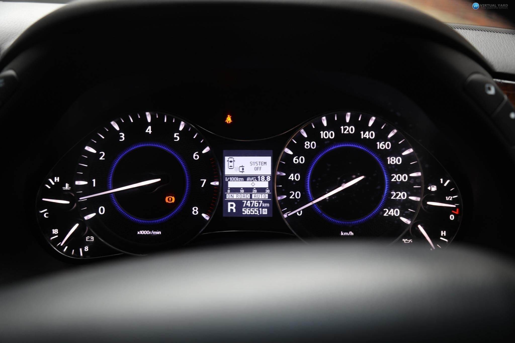 2017 INFINITI QX80 Z62 S Premium Wagon 8st 5dr Spts Auto 7sp 4x4 5.6i 