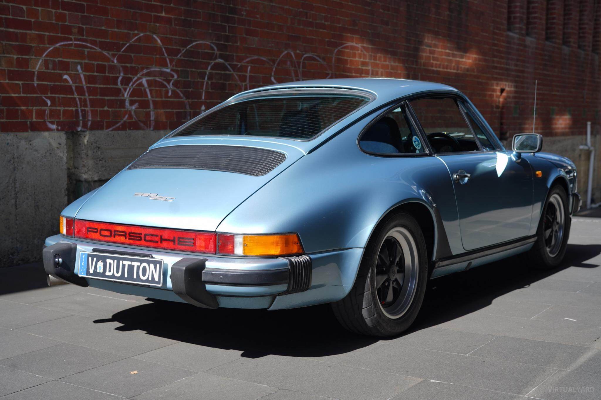 1982 Porsche 911 SC Coupe 2dr Man 5sp 3.0i [Jan] 