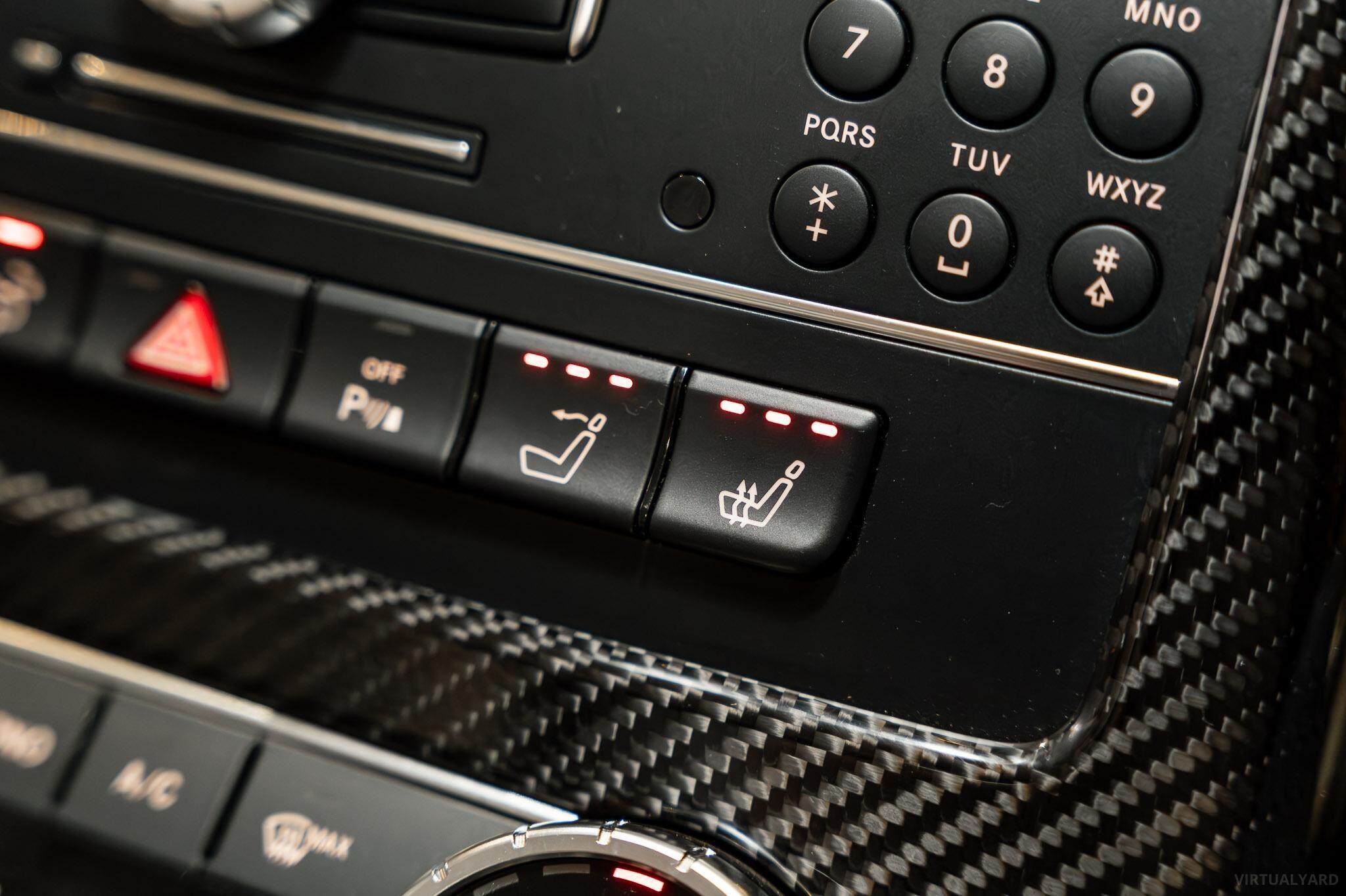 2013 Mercedes-Benz SLS-Class R197 SLS AMG Roadster 2dr SPEEDSHIFT DCT 7sp 6.3i 