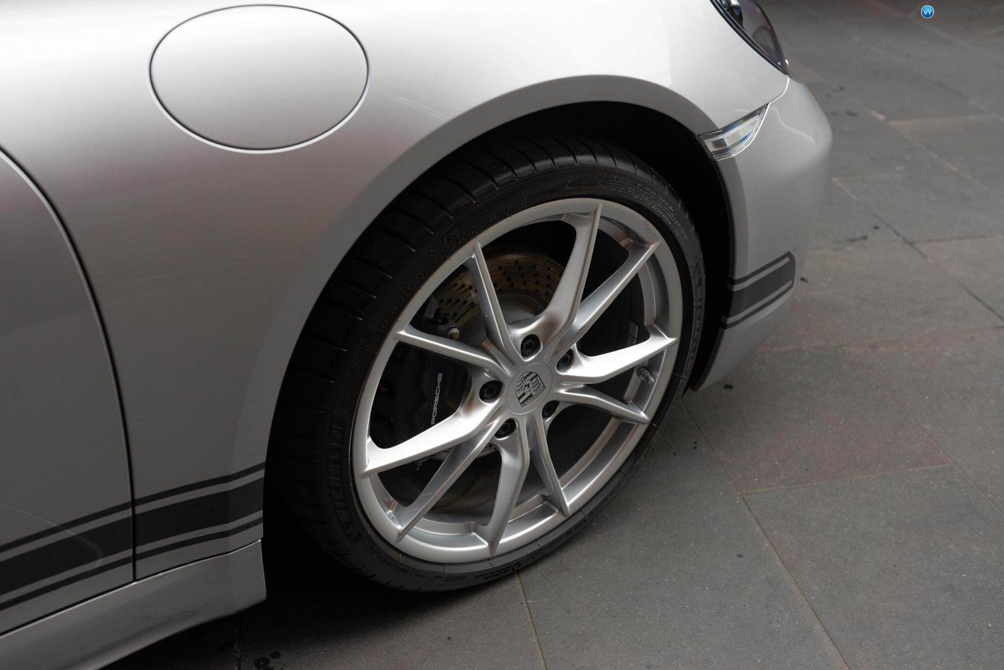 2017 Porsche 718 982 Boxster Convertible 2dr PDK 7sp 2.0T [MY17] 