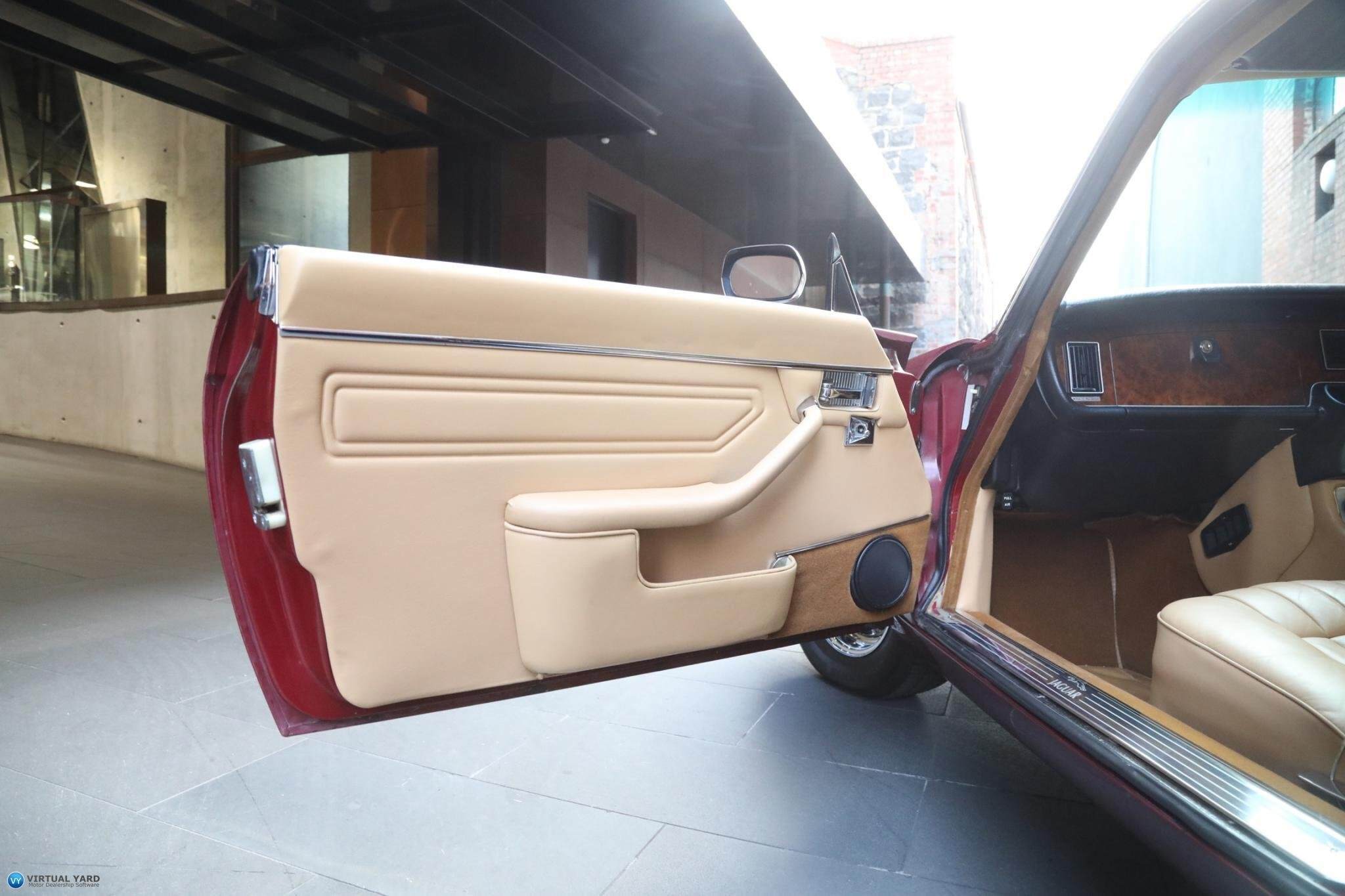 1975 Jaguar XJ6 Series 2 XJC 4.2 Coupe 