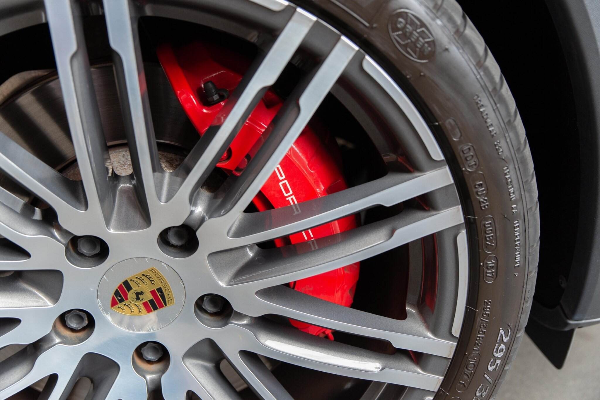 2015 Porsche Cayenne 92A Turbo Wagon 5dr Tiptronic 8sp 4x4 4.8TT [MY15] 