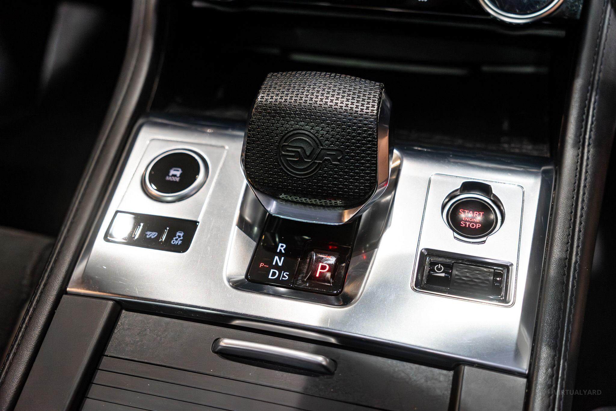 2021 JAGUAR F-PACE SVR 