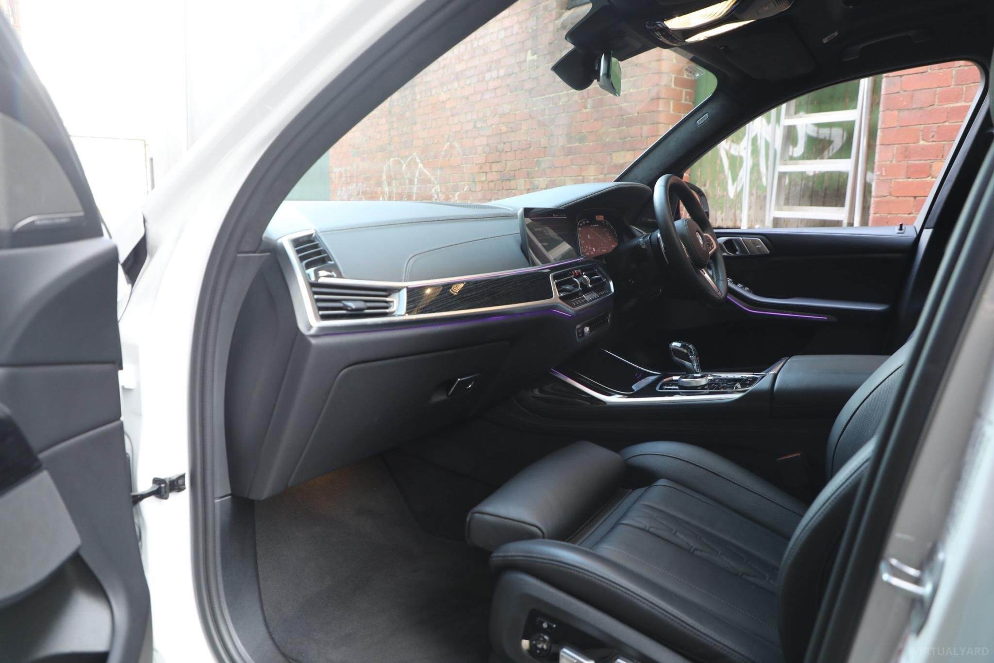 2020 BMW X7 G07 M50i Wagon 7st 5dr Steptronic 8sp 4x4 4.4TT [Aug] 