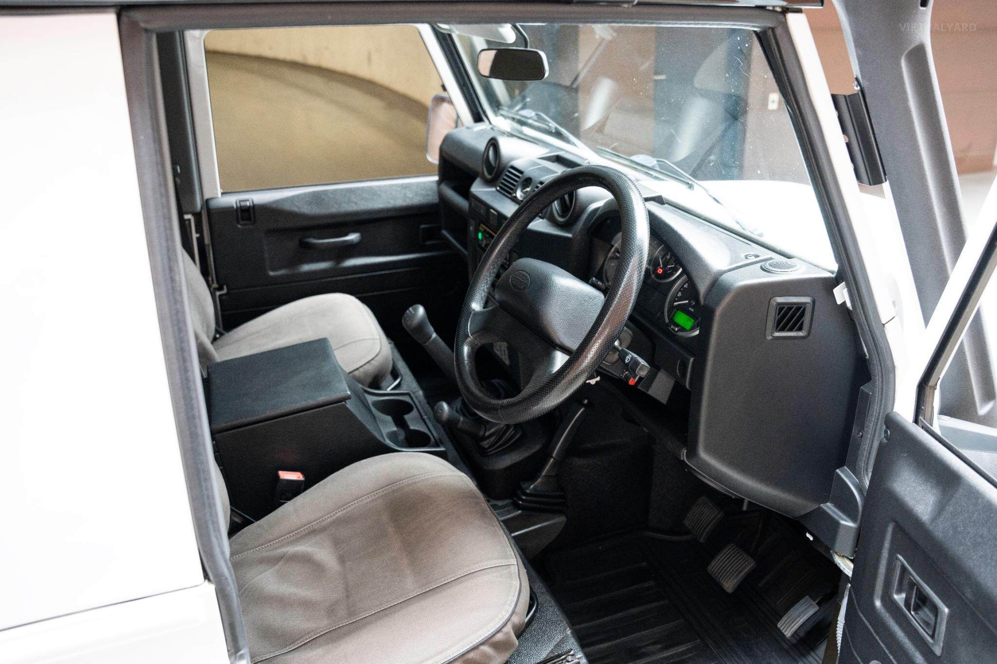 2014 Land Rover Defender 90 Wagon 3dr Man 6sp 4x4 2.2DT [MY15] 