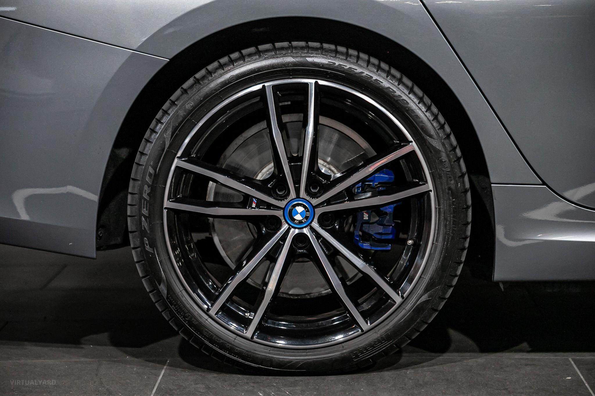 2022 BMW 3 Series G20 330e Sport Collection Sedan 4dr Steptronic 8sp 2.0T/83kW Hybrid 