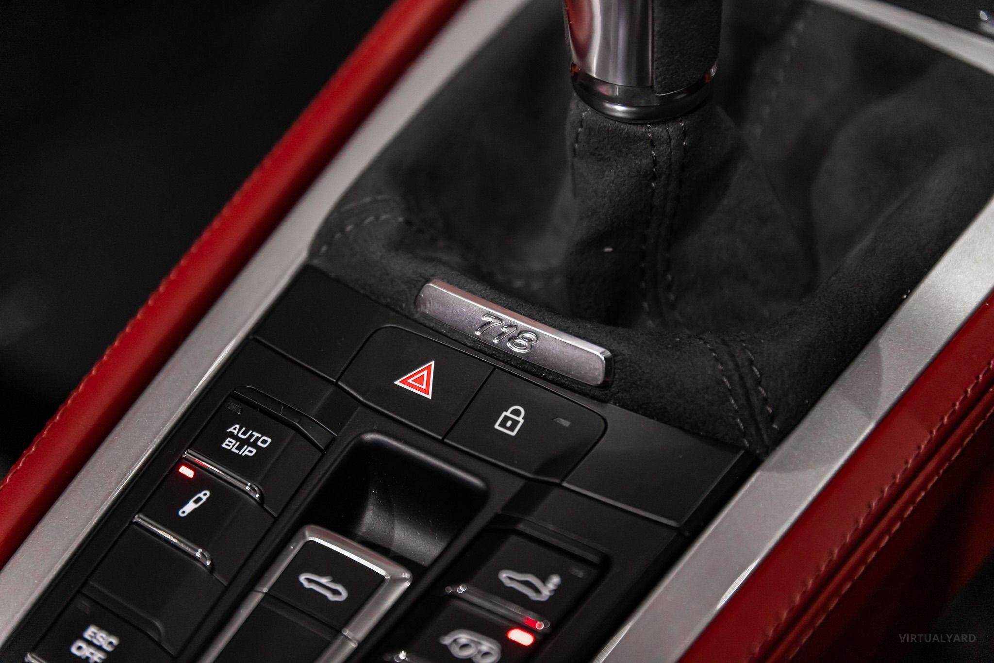 2023 PORSCHE 718 SPYDER 982 