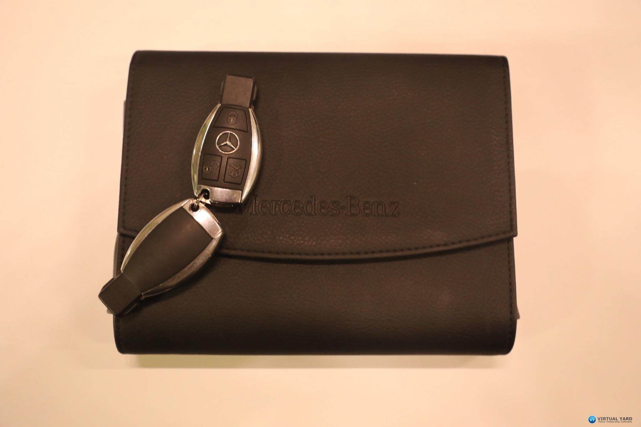 2011 Mercedes-Benz C-Class W204 C63 AMG Sedan 4dr SPEEDSHIFT MCT 7sp 6.3i [MY12] 