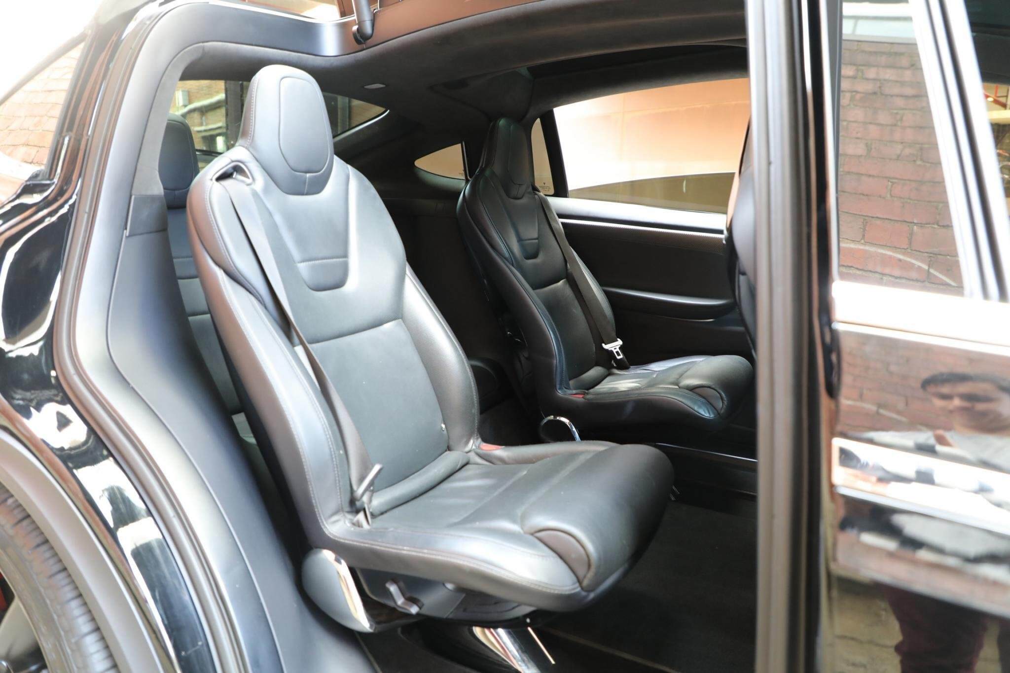 2016 Tesla Model X P90D Wagon 5dr Reduction Gear 1sp AWD ACkW [Oct] 