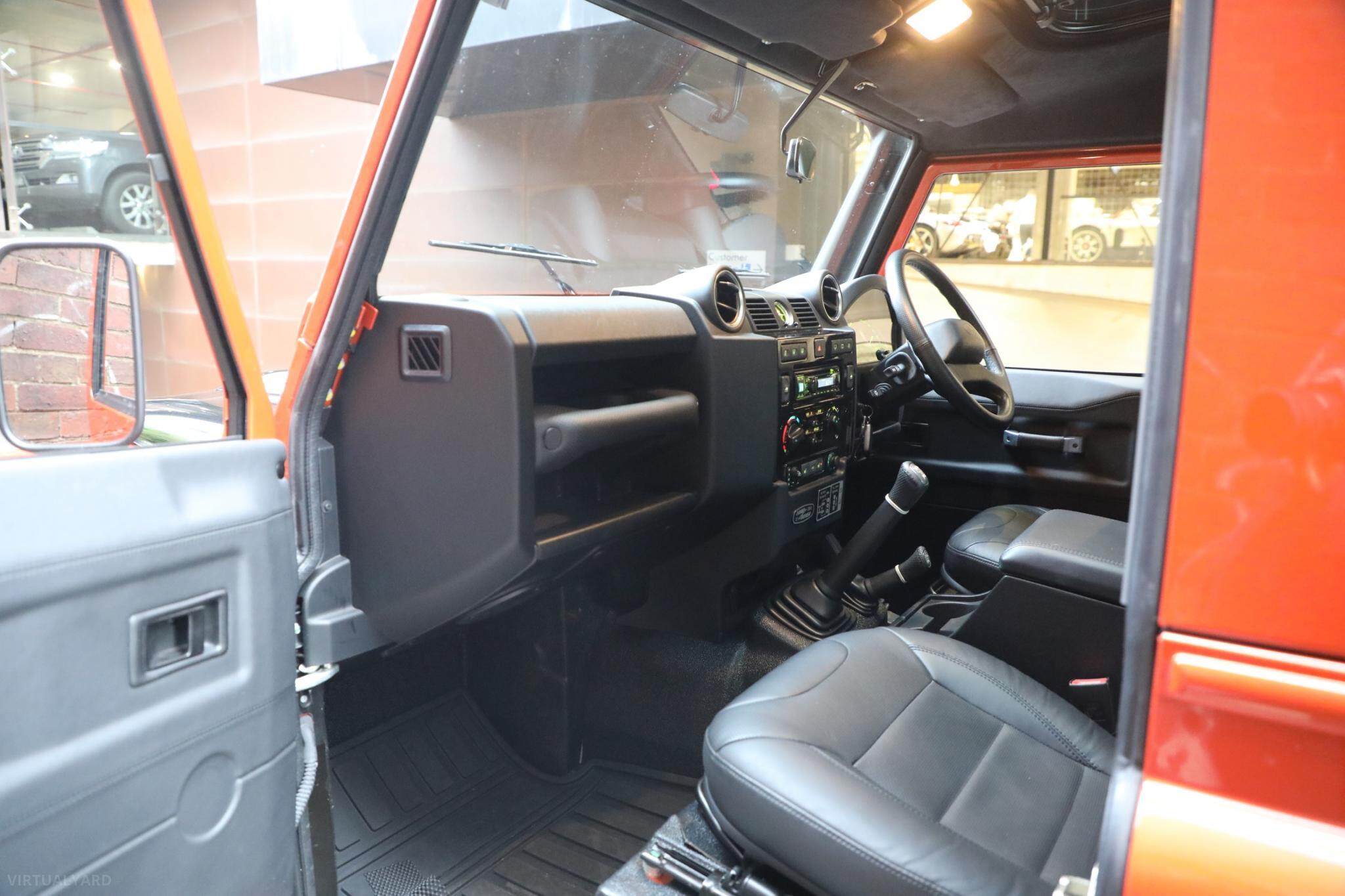 2015 Land Rover Defender 90 Adventure Wagon 3dr Man 6sp 4x4 2.2DT [MY16] 