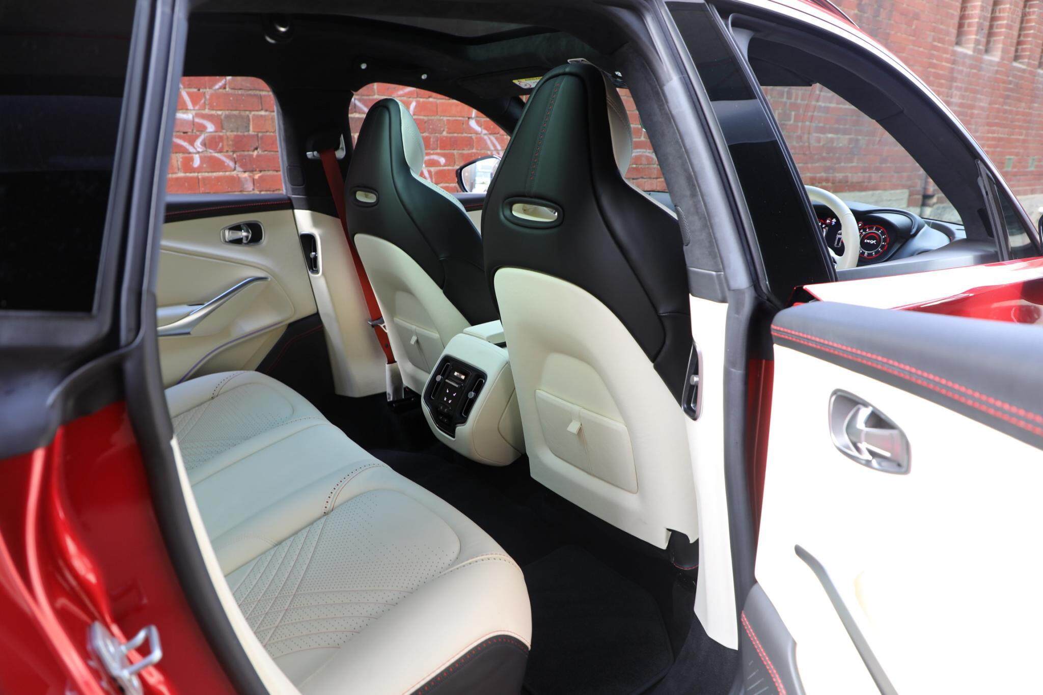 2021 Aston Martin DBX Wagon 5dr Spts Auto 9sp AWD 4.0TT [MY21] 