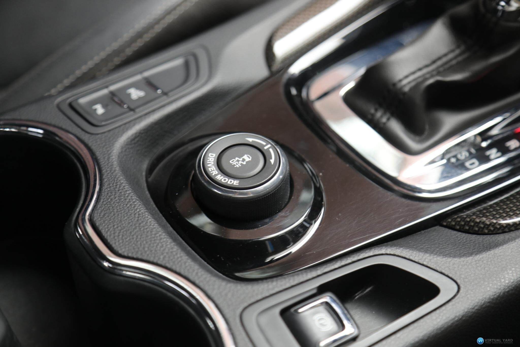 2014 Holden Special Vehicles Senator GEN-F Signature Sedan 4dr Spts Auto 6sp 6.2i [MY14] 