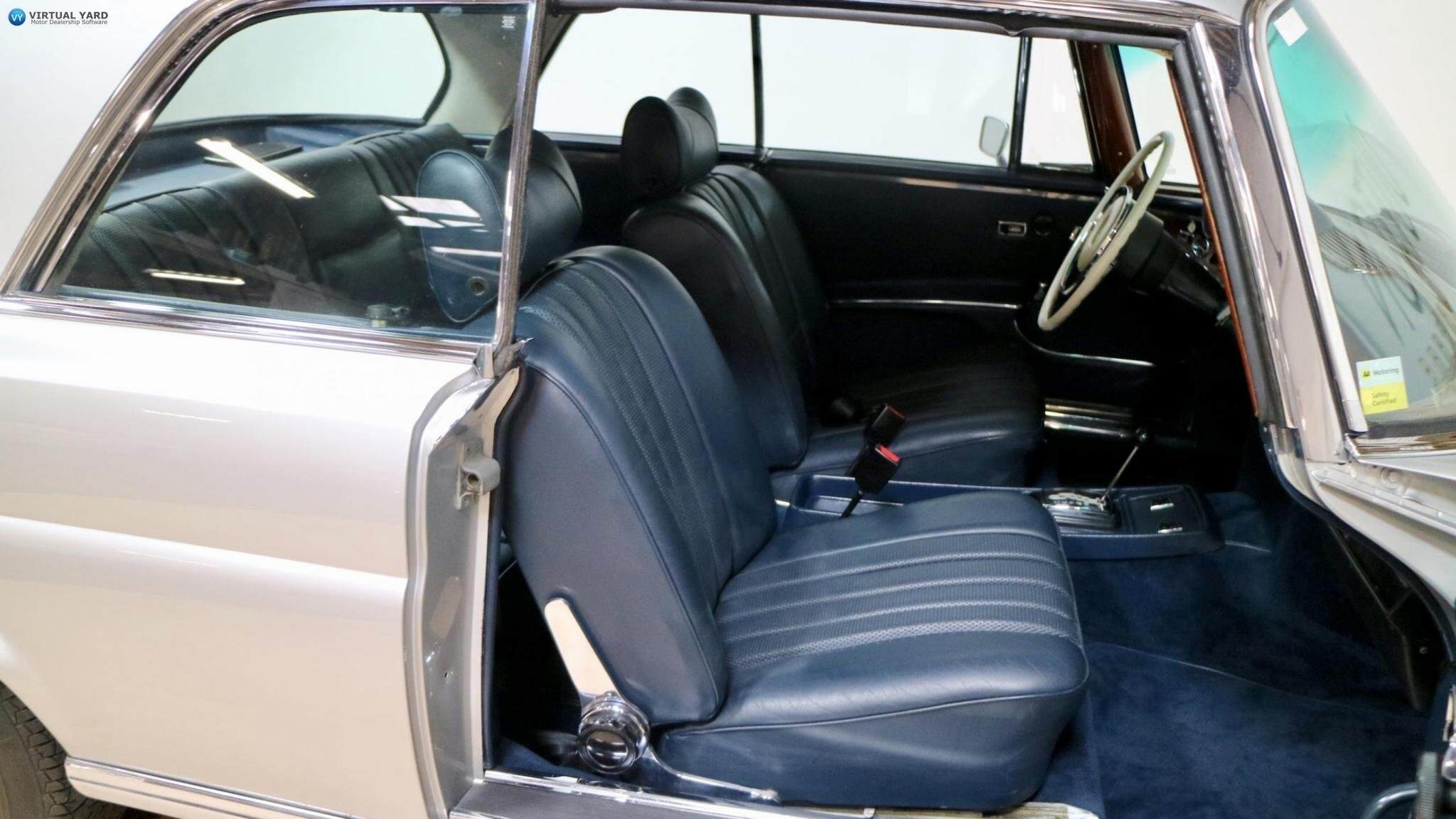 1969 Mercedes-Benz 280SE W108 Sedan 6st 4dr Auto 4sp 2.8i 