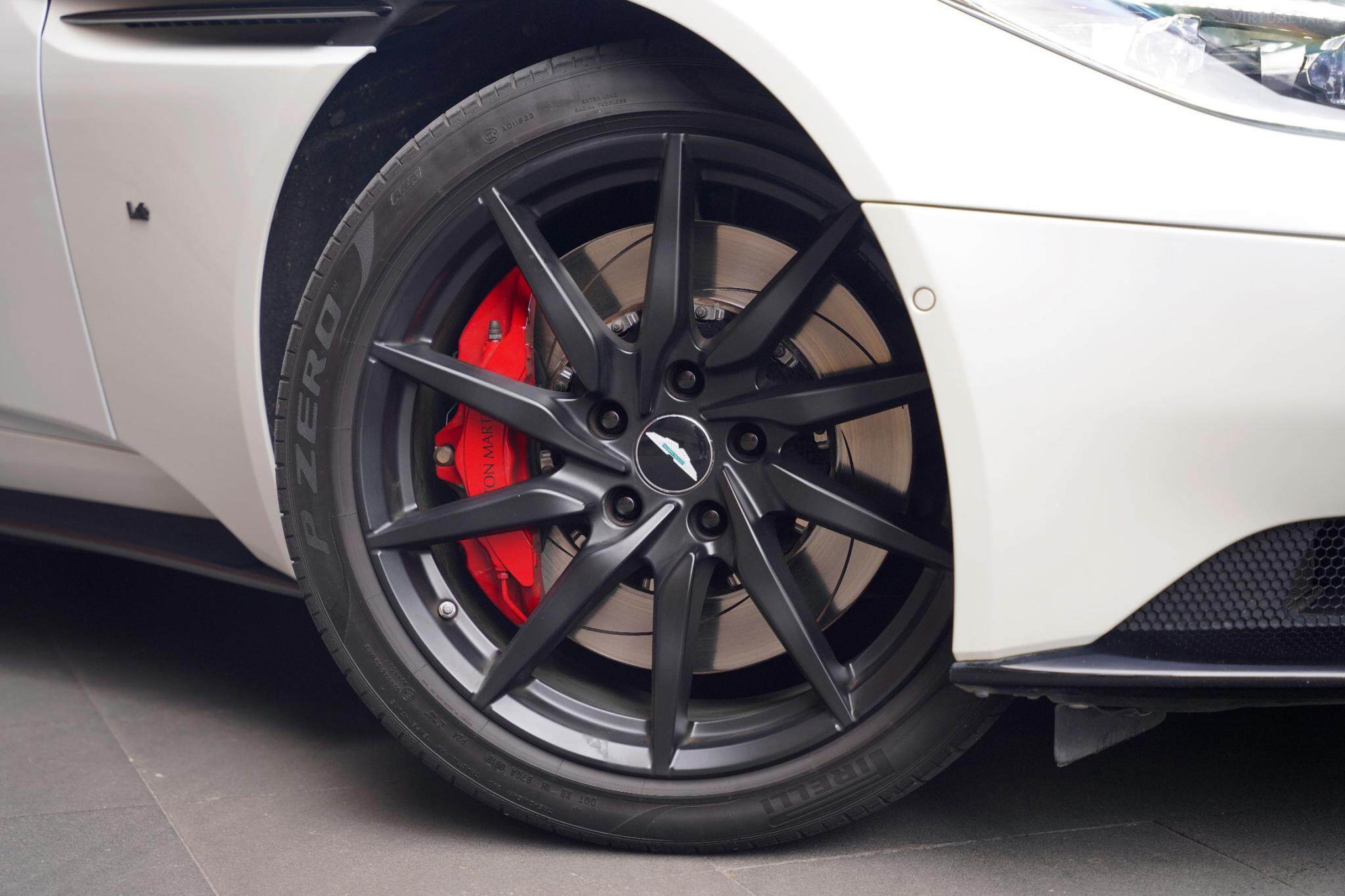 2017 Aston Martin DB11 Launch Edition Coupe 2dr Spts Auto 8sp 5.2TT [MY17] 