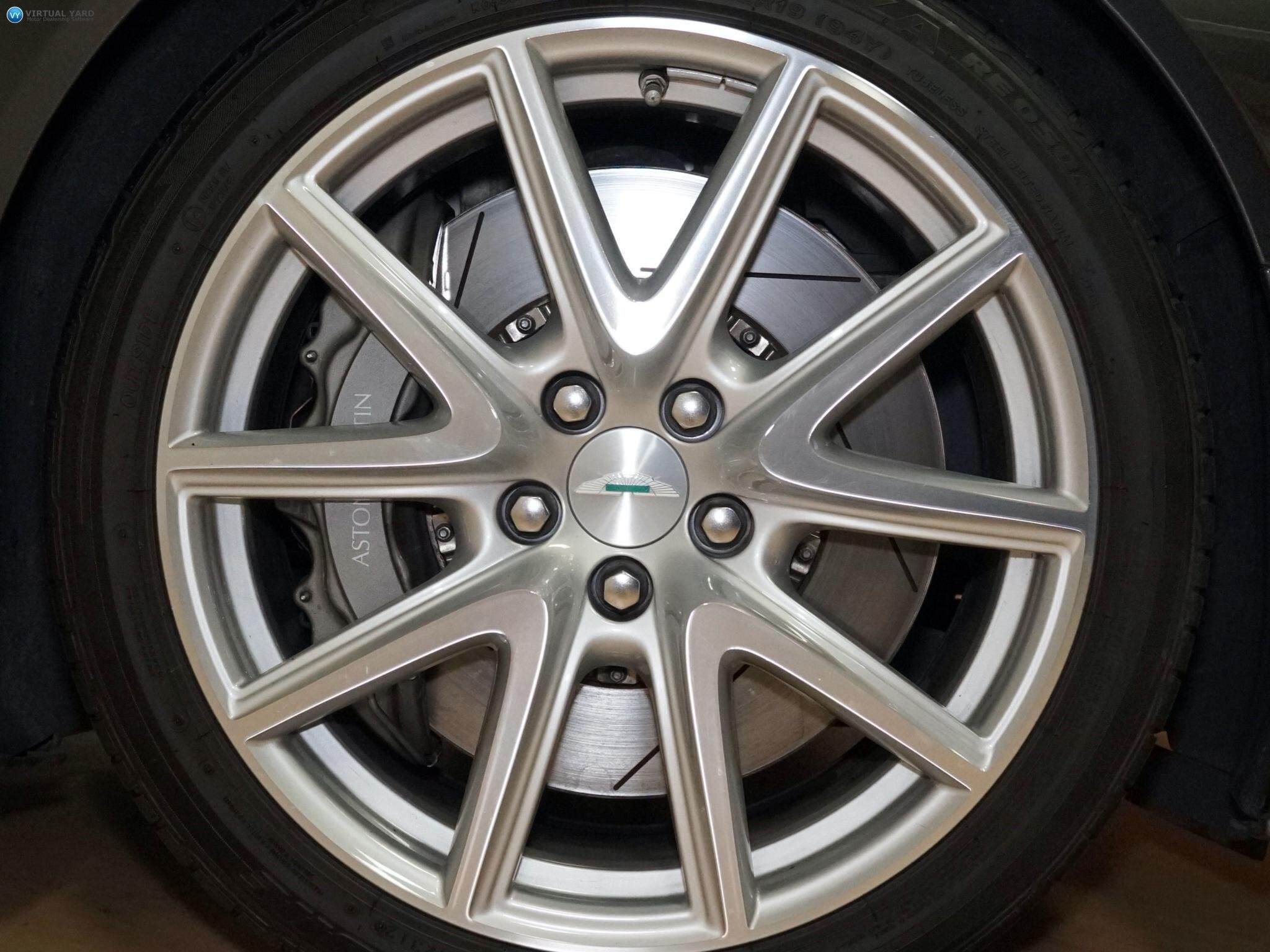 2015 ASTON MARTIN VANTAGE V8 