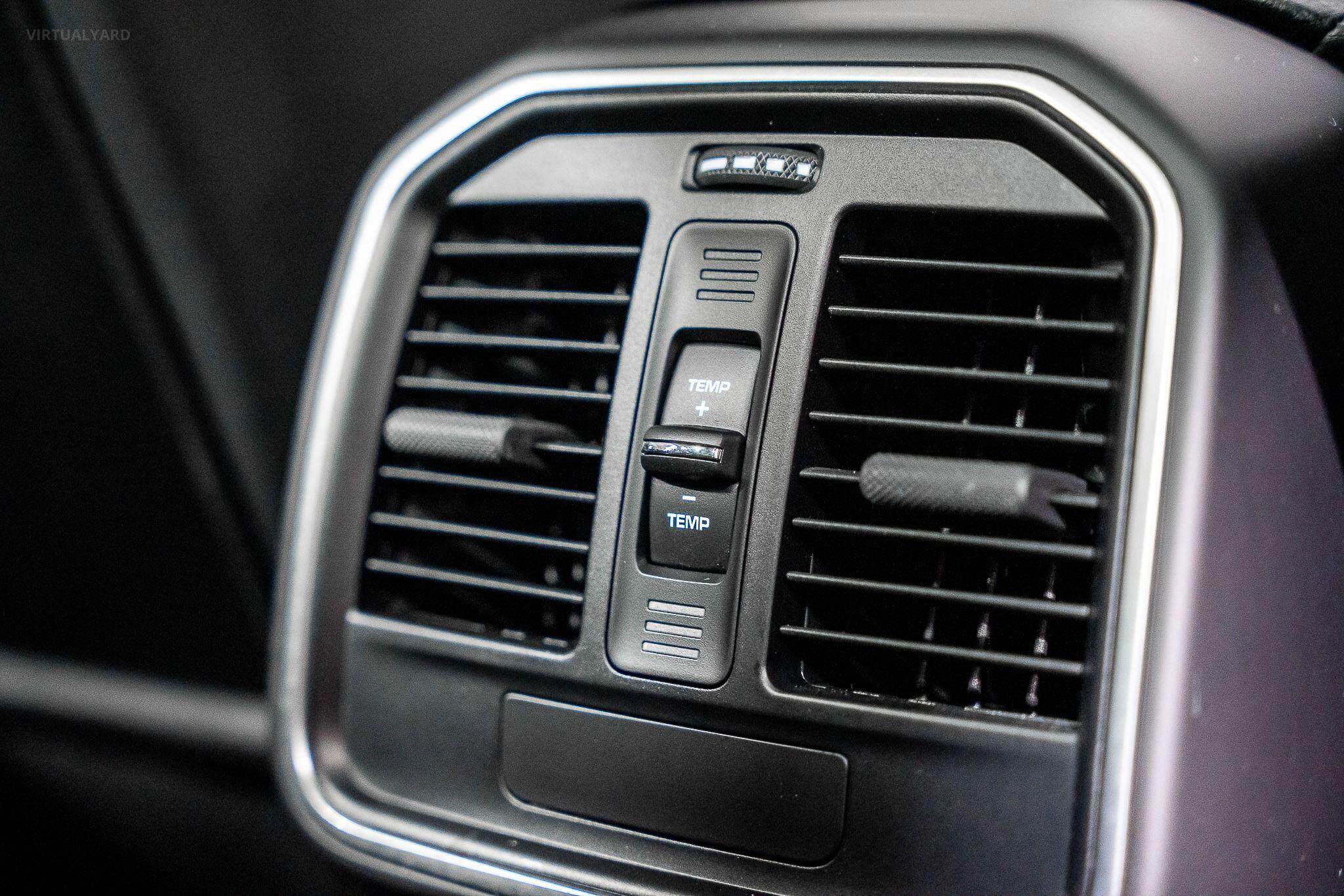 2024 Porsche Macan 95B Wagon 5dr PDK 7sp AWD 2.0T [MY24] 