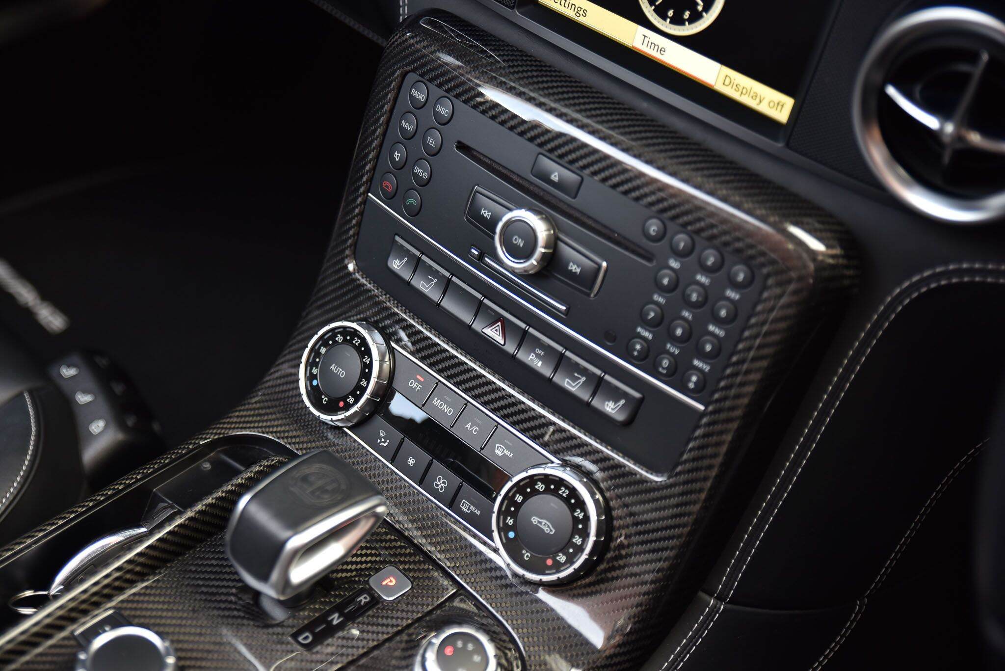 2012 Mercedes-Benz SLS R197 AMG Roadster 2dr SPEEDSHIFT DCT 7sp 6.3i 