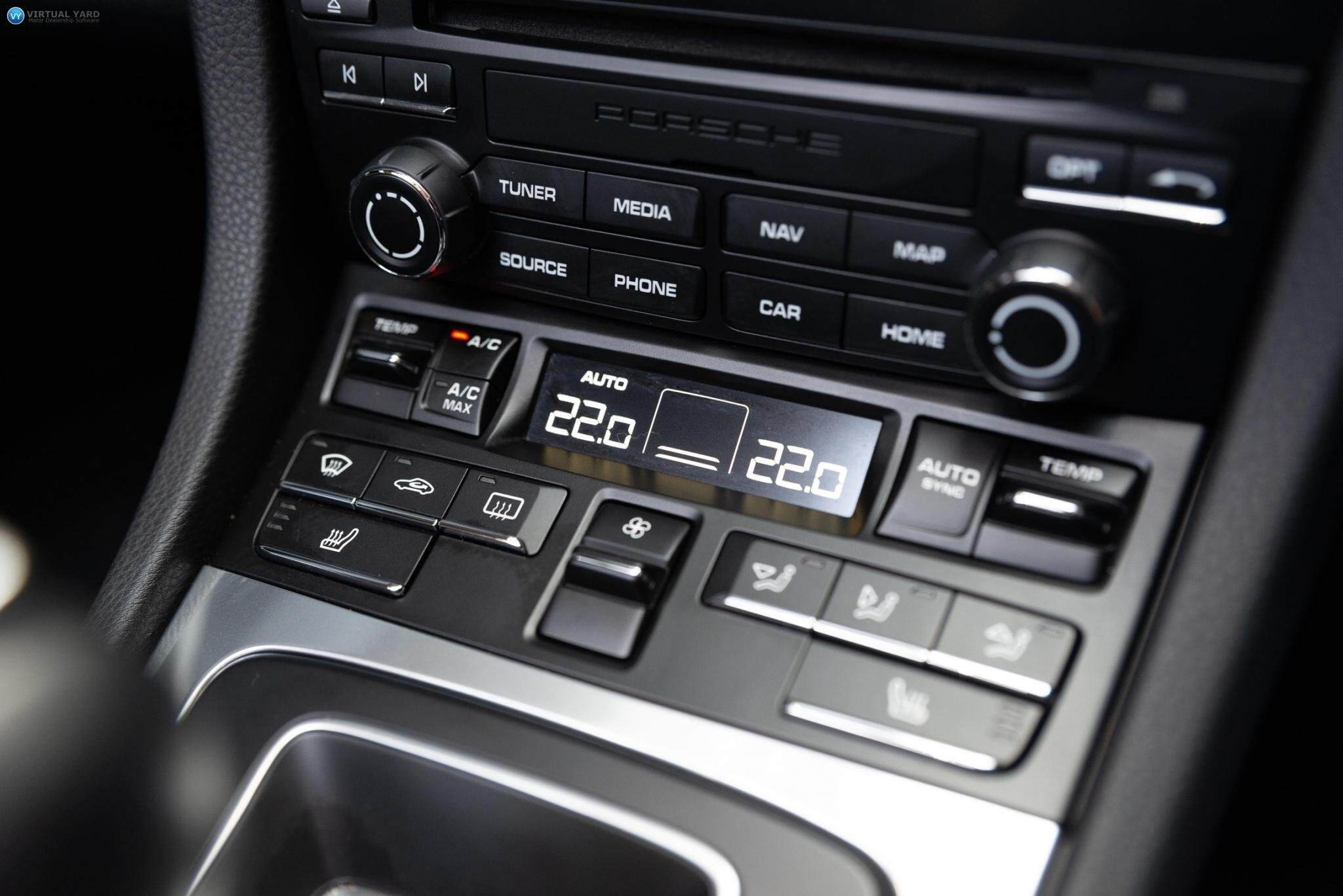 2017 Porsche 718 982 Boxster Convertible 2dr PDK 7sp 2.0T [MY17] 