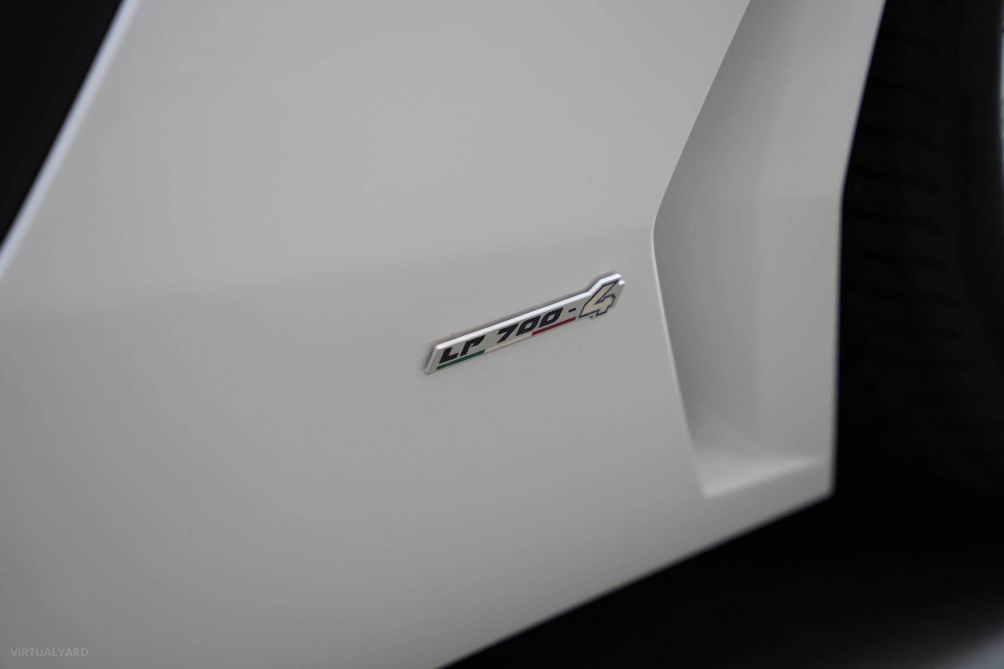 2011 Lamborghini Aventador 834 LP700-4 Coupe 2dr ISR 7sp AWD 6.5i [Mar] 