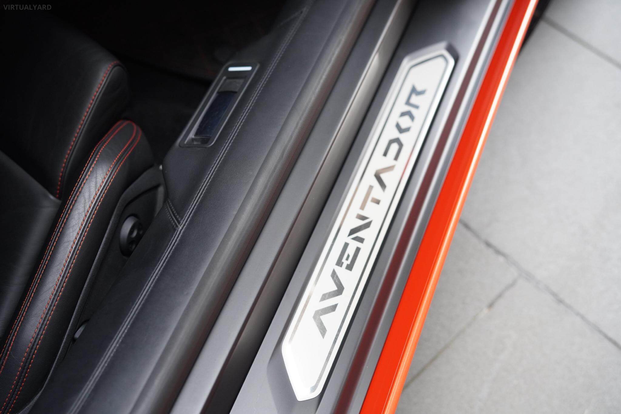 2012 Lamborghini Aventador 834 LP700-4 Coupe 2dr ISR 7sp AWD 6.5i [MY13] 