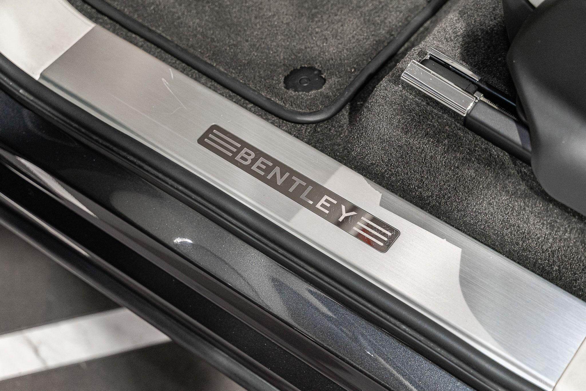 2017 Bentley Bentayga 4V Wagon 5dr Spts Auto 8sp AWD 6.0TT (5-st) [MY17] 